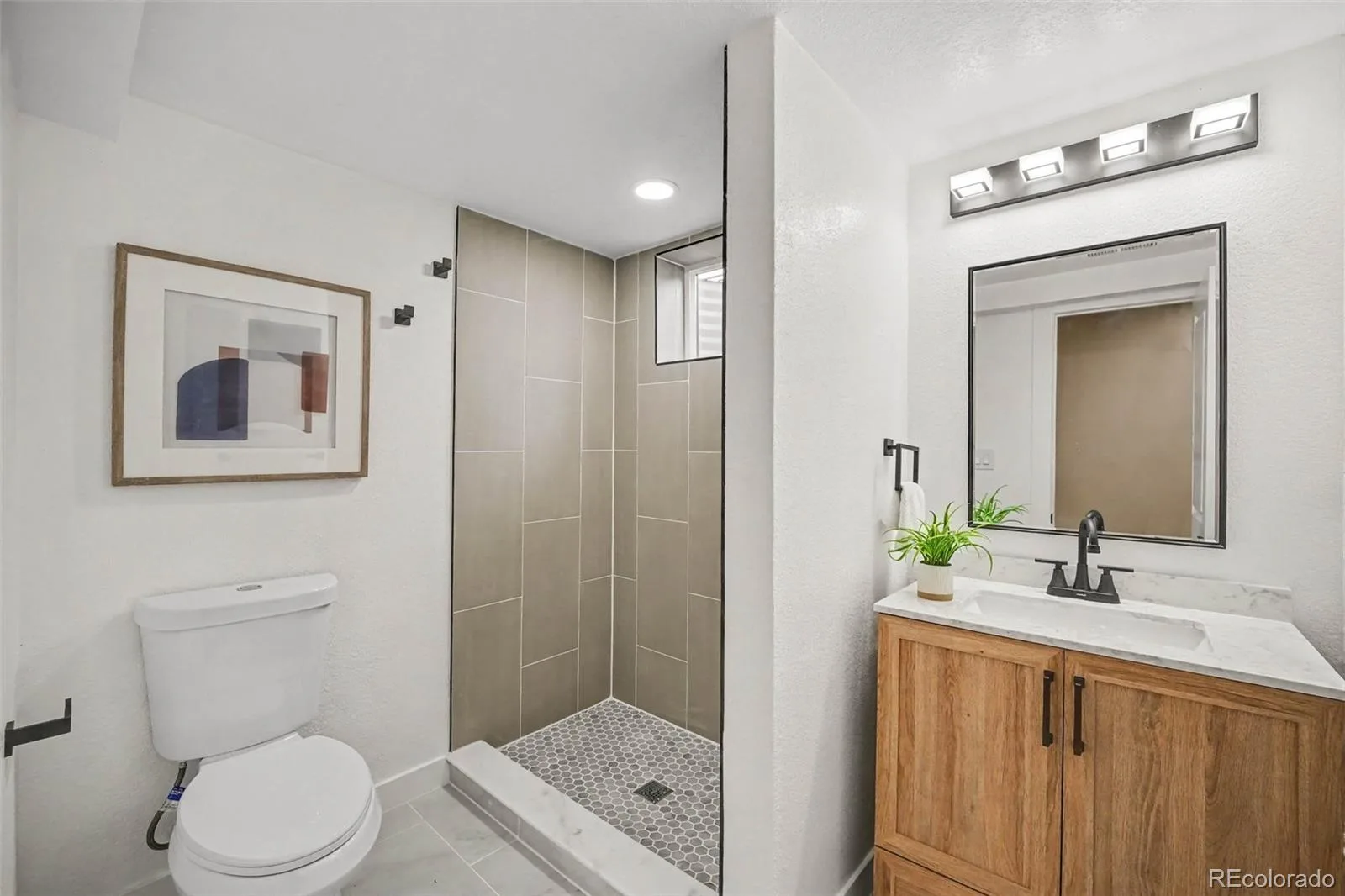 1856 E Mineral Avenue Centennial CO 80122 | MLS #REC1971163 09252026042055 1600 25