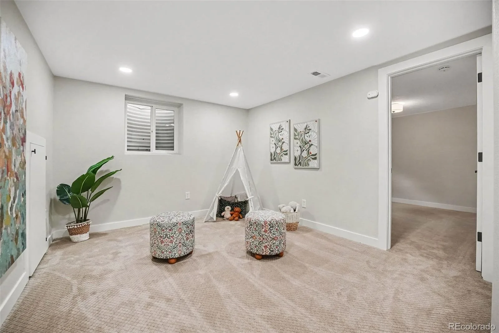 1856 E Mineral Avenue Centennial CO 80122 | MLS #REC1971163 09252026042055 1600 29