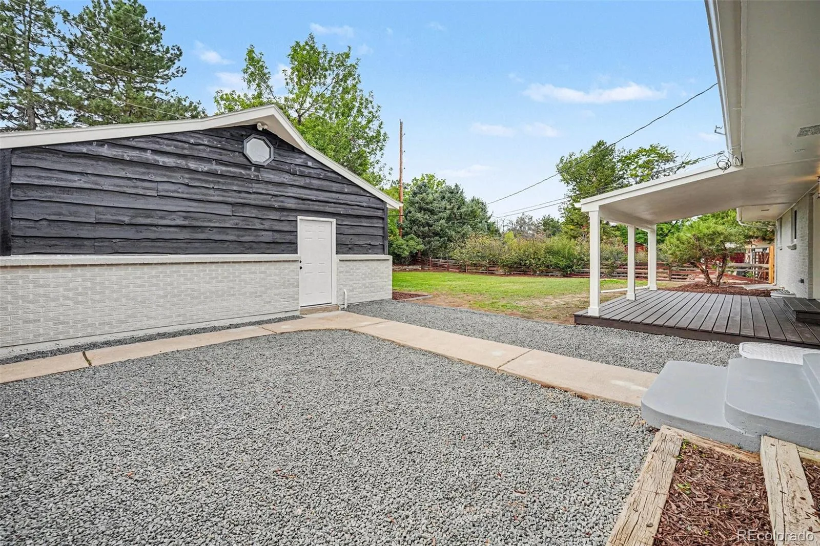 1856 E Mineral Avenue Centennial CO 80122 | MLS #REC1971163 09252026042055 1600 35
