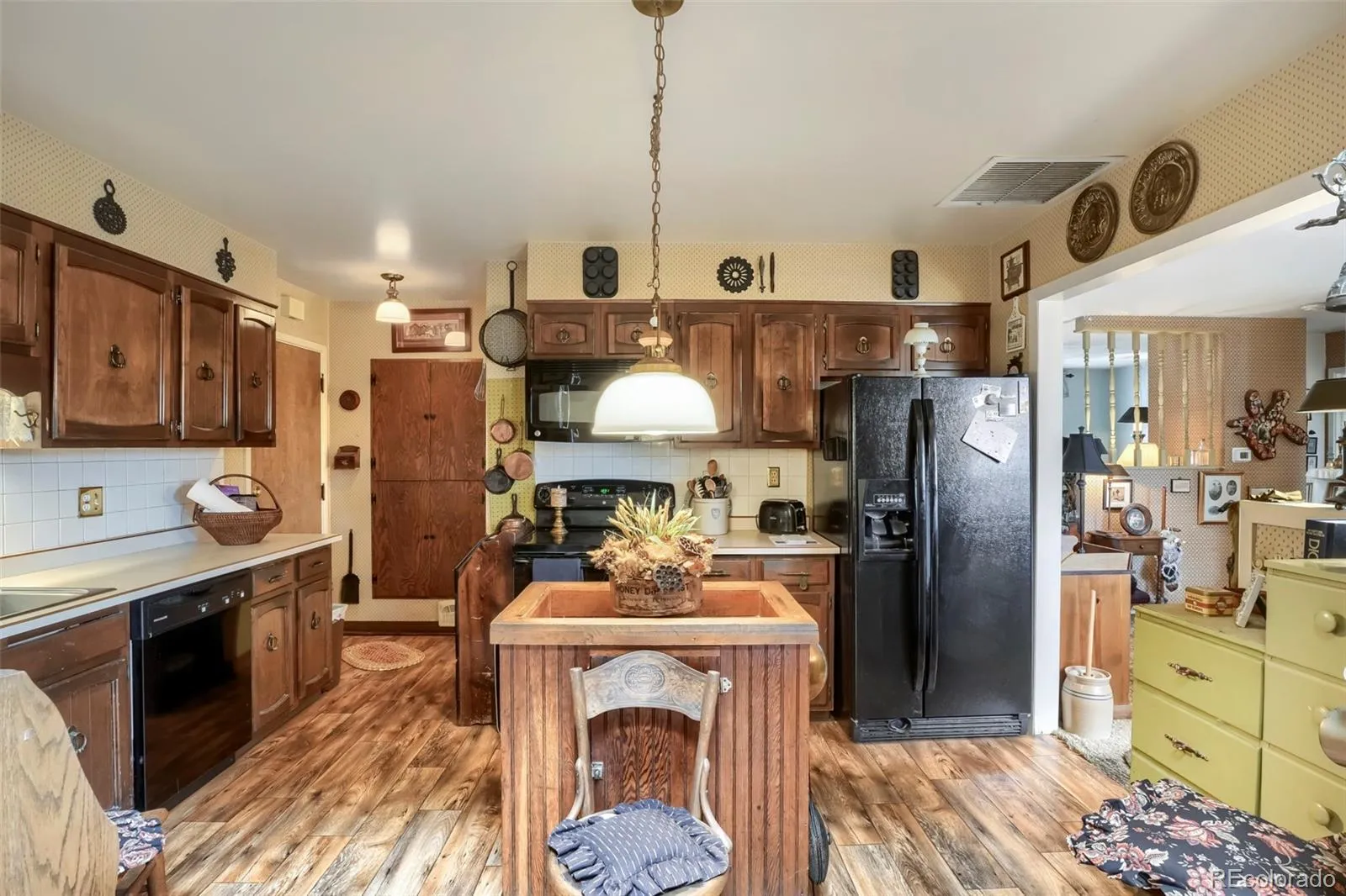 04032026192308 1600 12