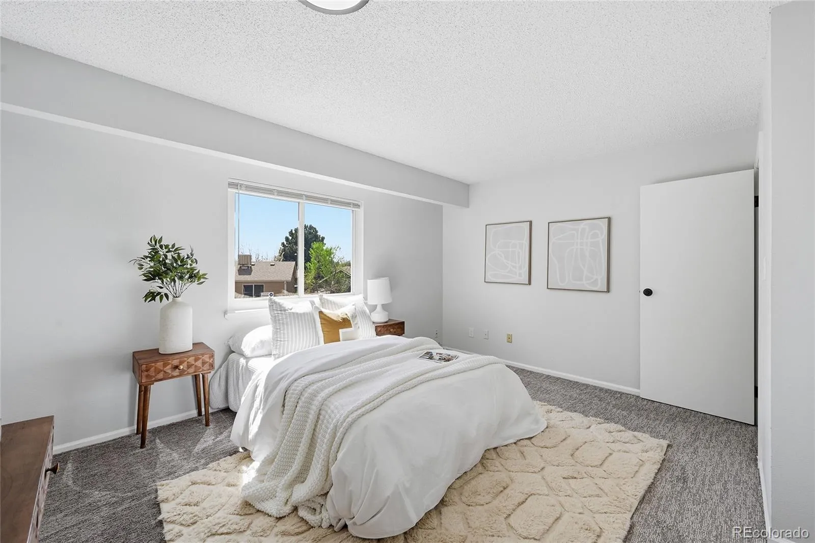 04012026185748 1600 11