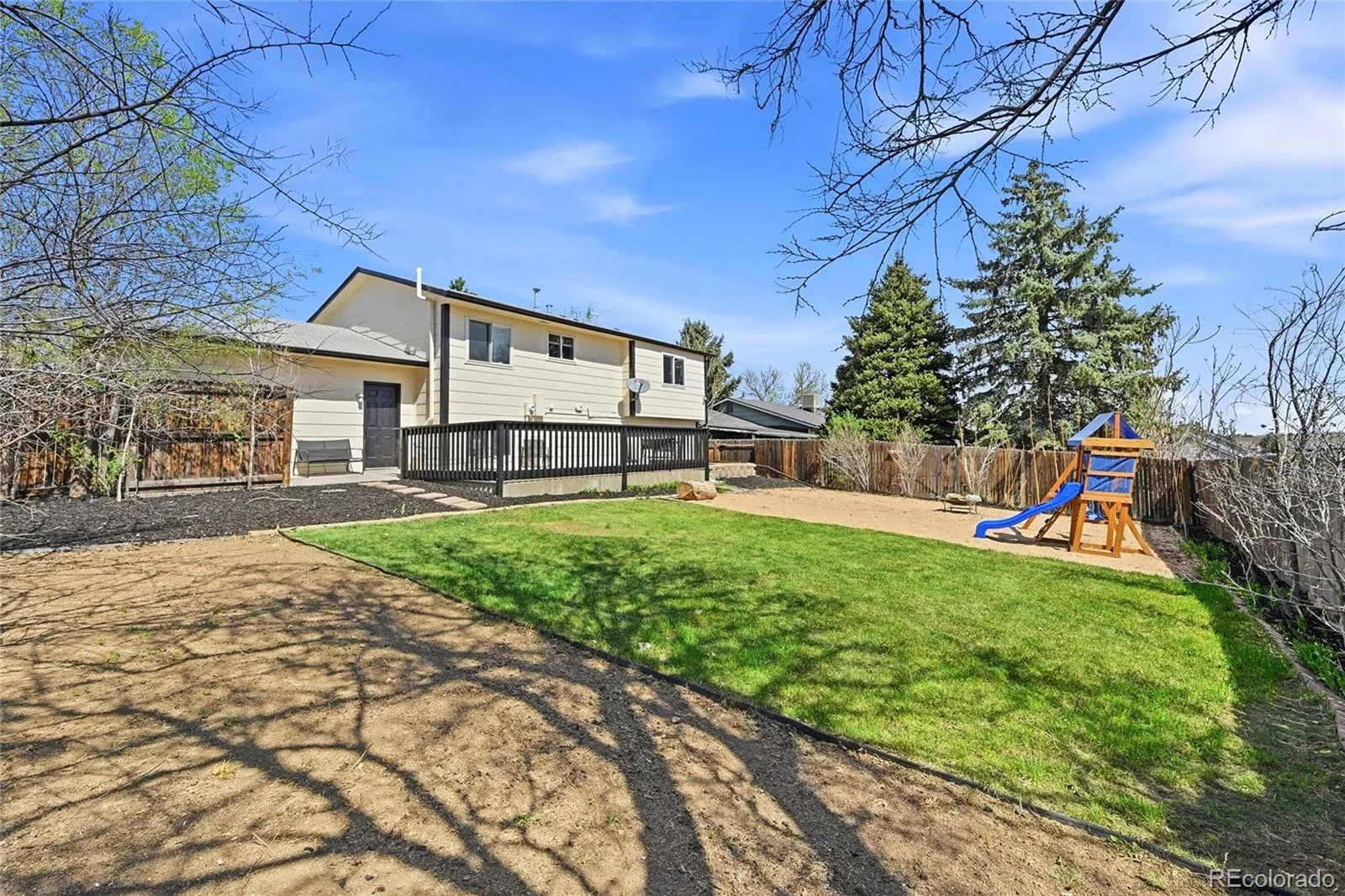 04012026185748 1600 23