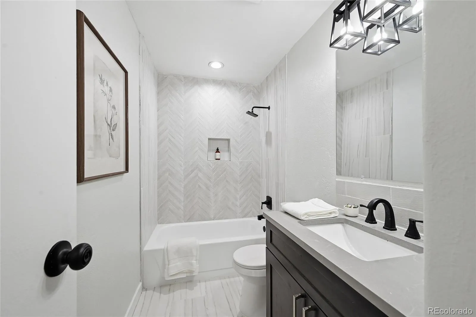 04012026185748 1600 9