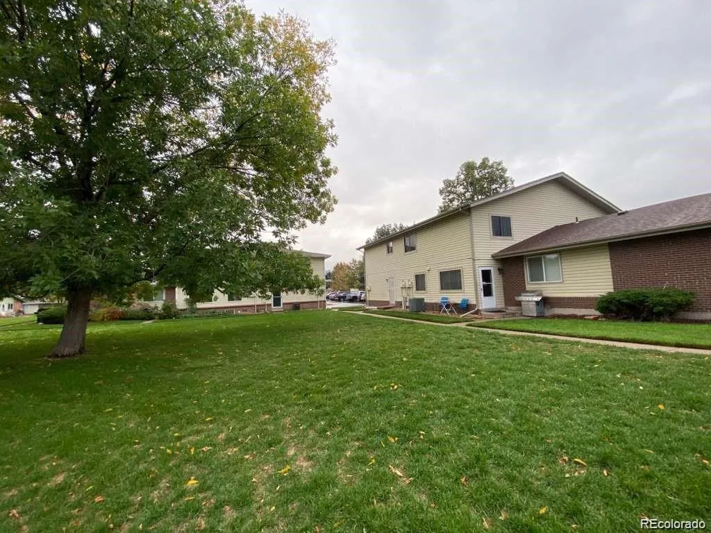 3355 S Flower Street #106 Lakewood CO 80227 | MLS #REC1975673 05282026023504 1024 26