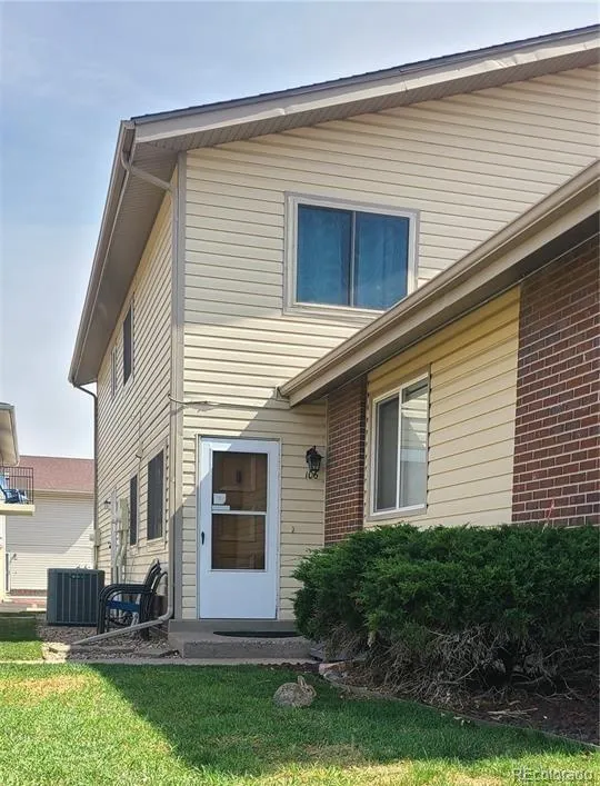 3355 S Flower Street #106 Lakewood CO 80227 | MLS #REC1975673 05282026023504 540 1