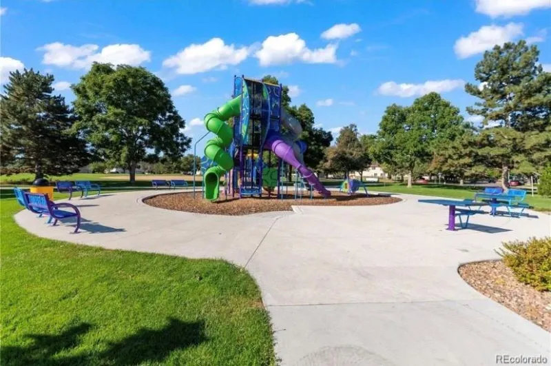 3355 S Flower Street #106 Lakewood CO 80227 | MLS #REC1975673 05282026023504 800 28