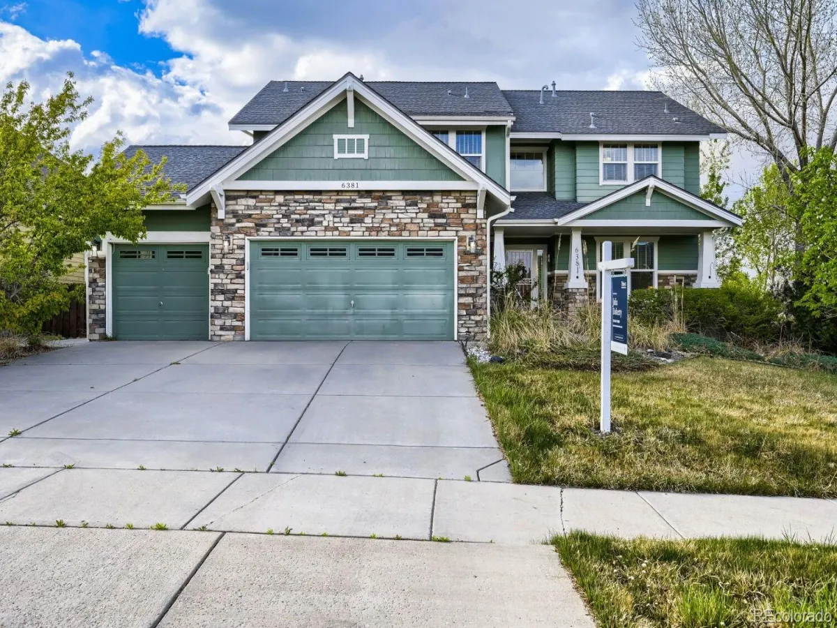 6381 S Patsburg Court Aurora CO 80016 MLS #REC1978467 04152026235607 1200 1