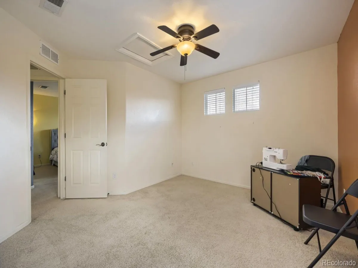 6381 S Patsburg Court Aurora CO 80016 MLS #REC1978467 04152026235607 1200 37