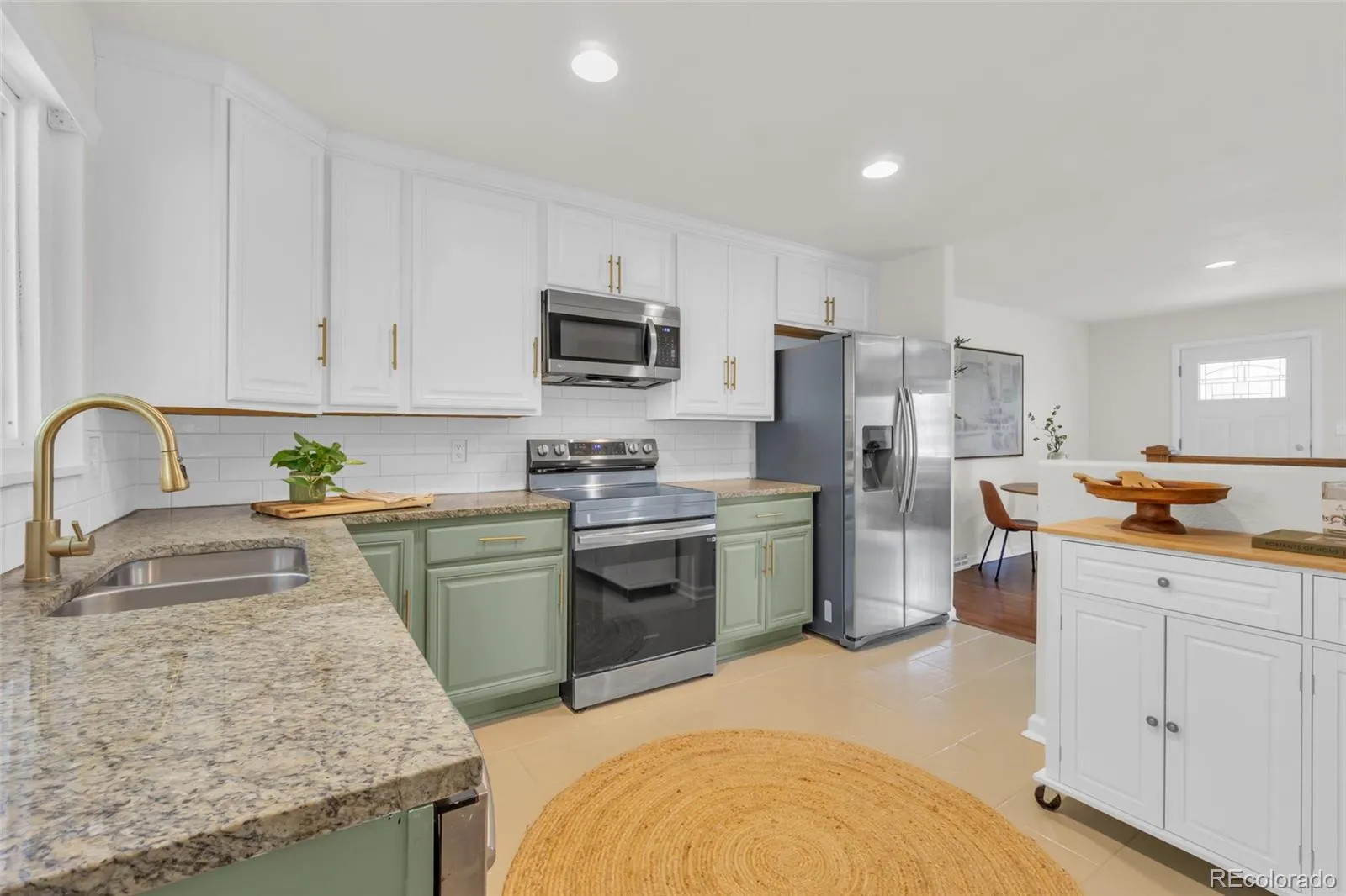 04202026165257 1600 10