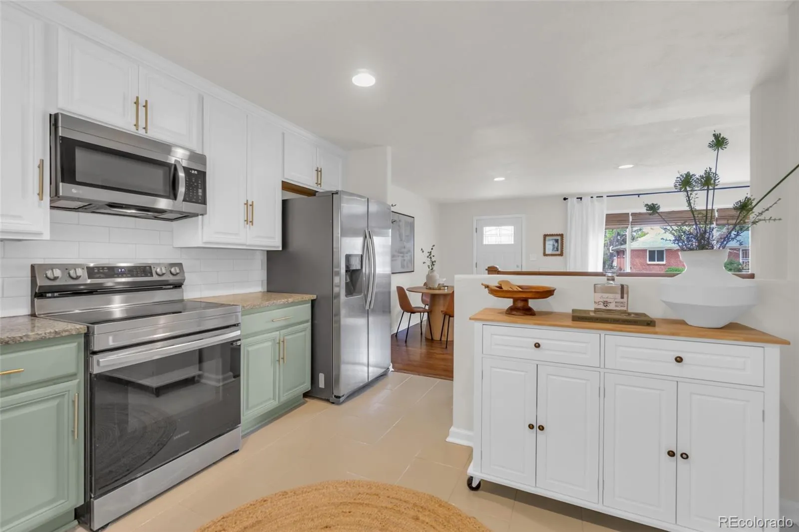 04202026165257 1600 11