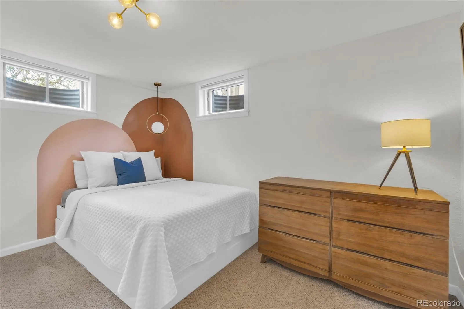 04202026165257 1600 28