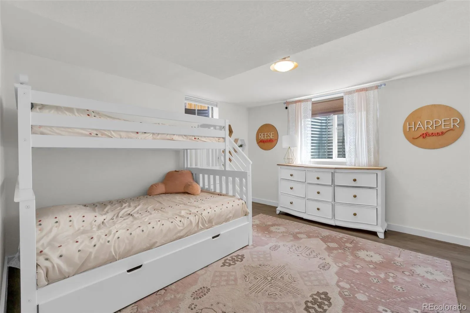 04202026165257 1600 30