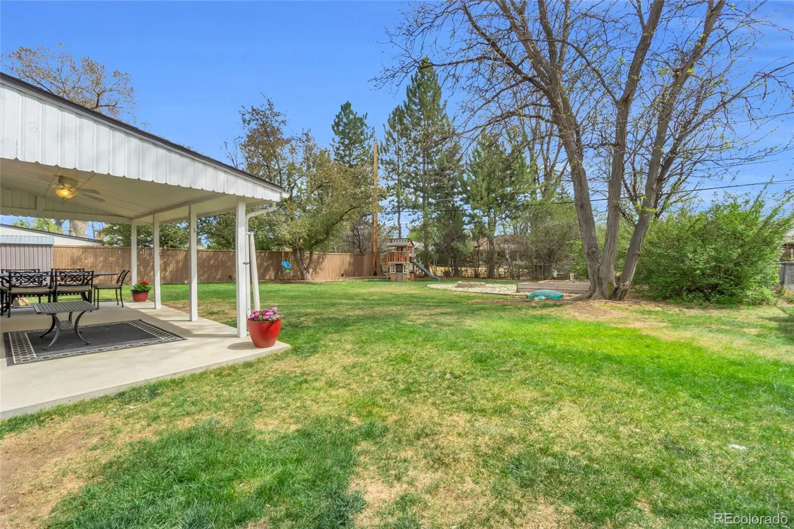 04202026165257 1600 40