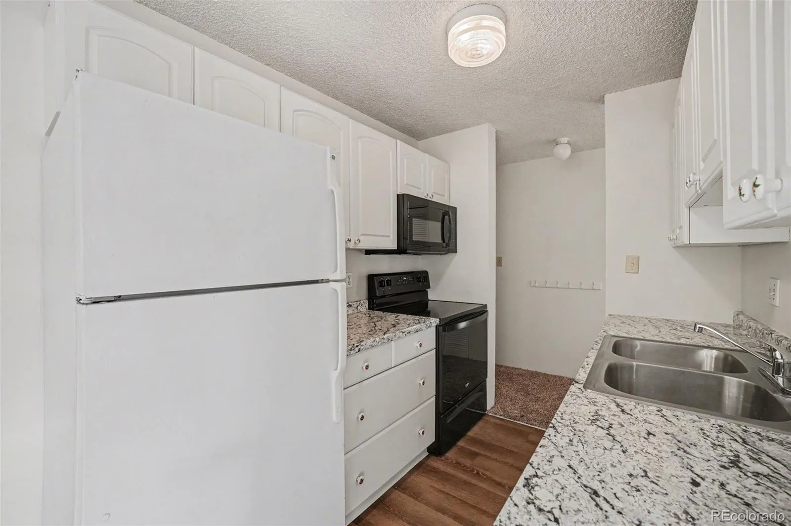 10211 Ura Lane #3-201 Thornton CO 80260 | MLS #REC1979585 08042026002842 1600 4