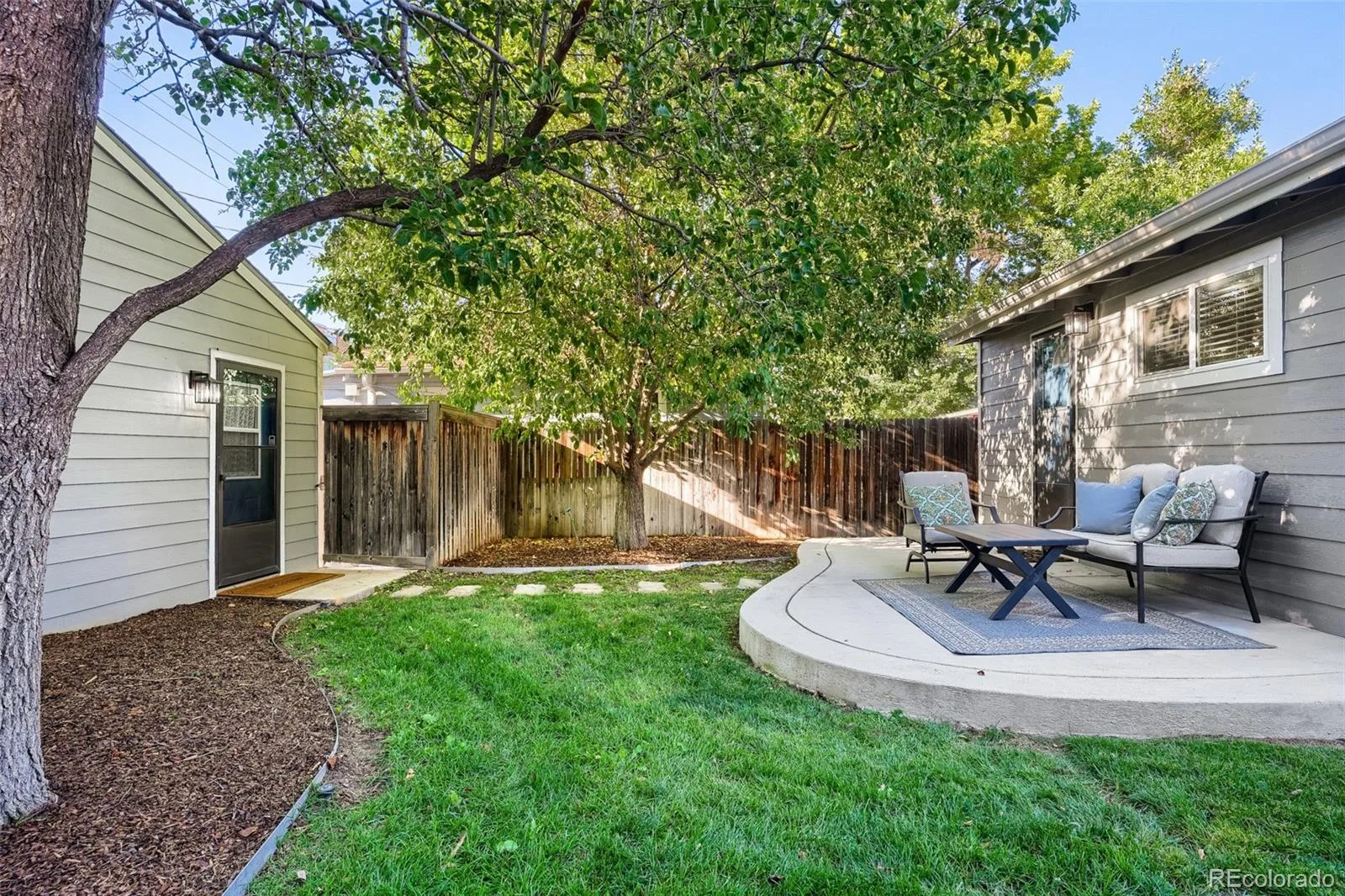 2739 S Lincoln Street Englewood CO 80113 | MLS #REC1980209 10112026144555 1600 27