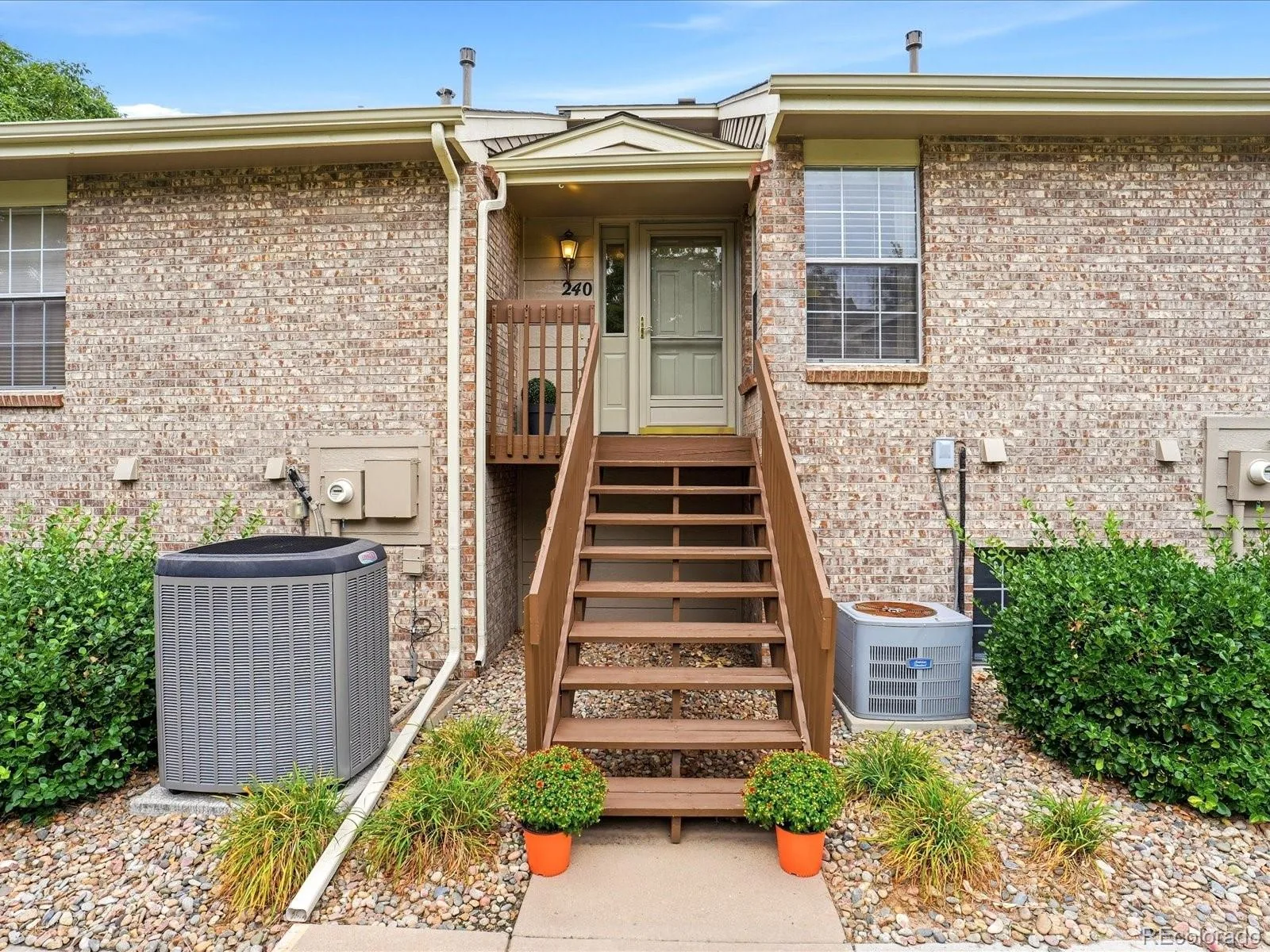 1470 S Quebec Way #240 Denver CO 80231 | MLS #REC1980632 09302026011702 1600 1