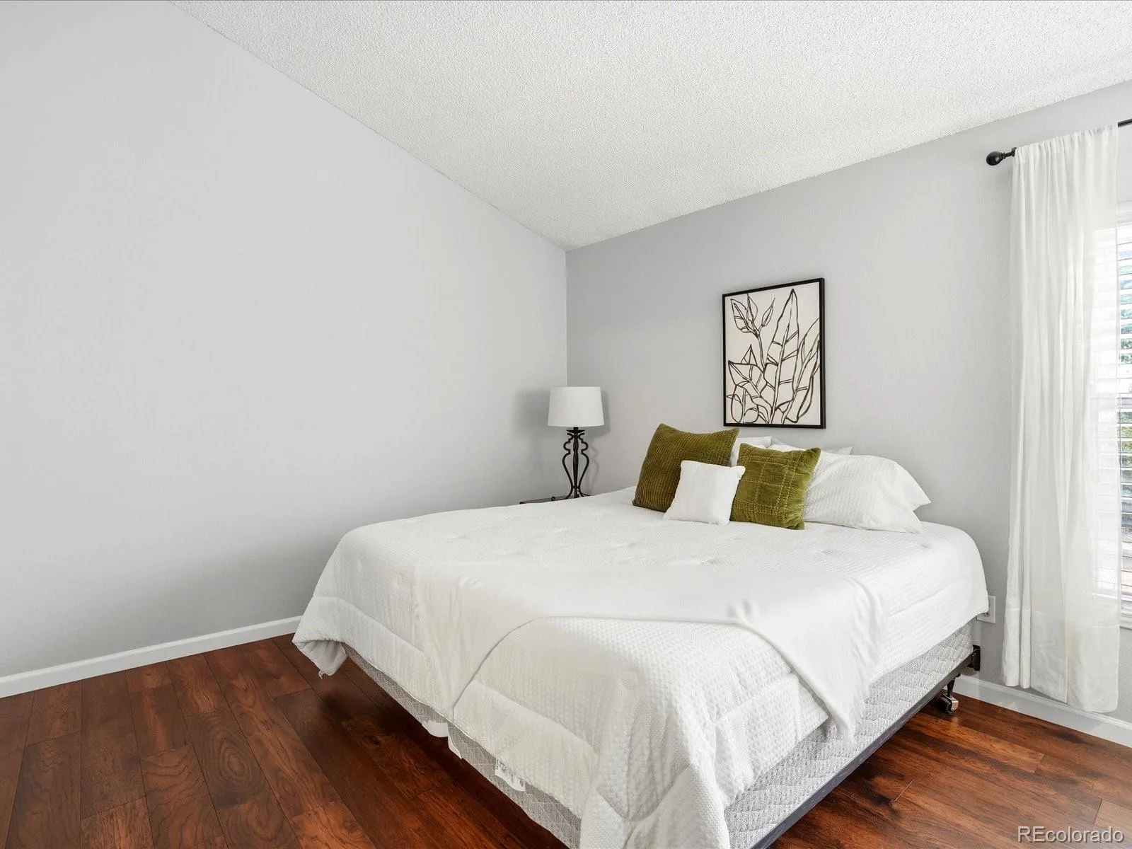 1470 S Quebec Way #240 Denver CO 80231 | MLS #REC1980632 09302026011702 1600 18