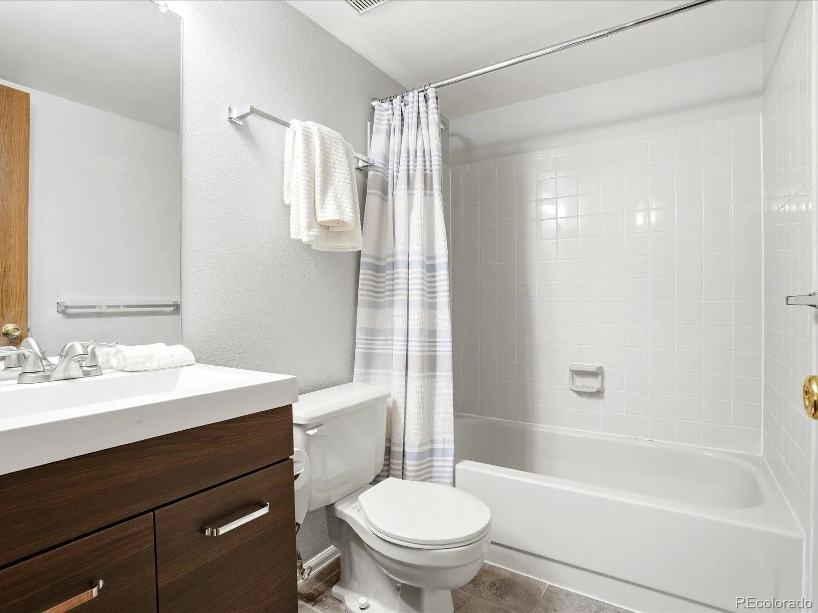 1470 S Quebec Way #240 Denver CO 80231 | MLS #REC1980632 09302026011702 1600 24
