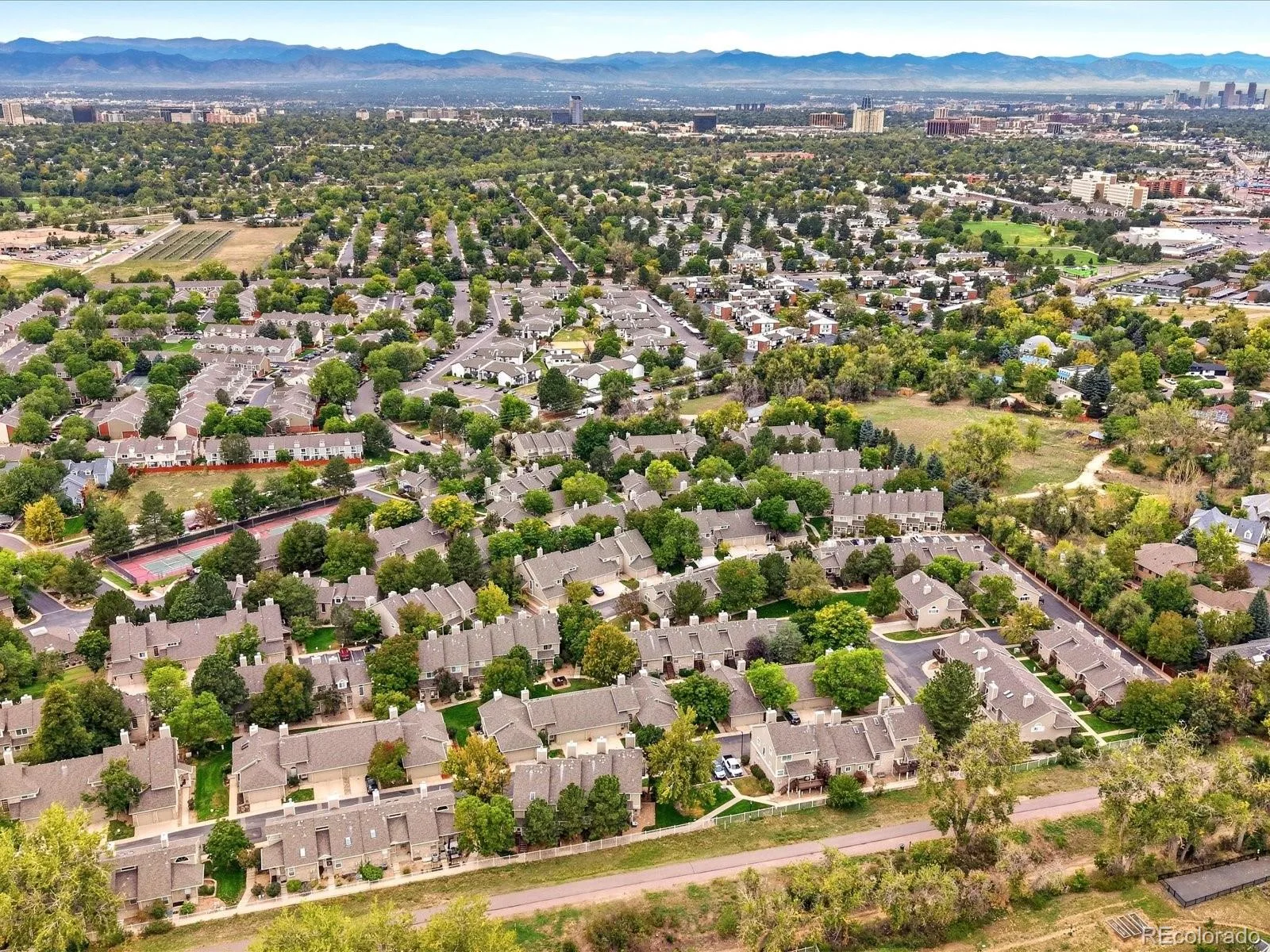 1470 S Quebec Way #240 Denver CO 80231 | MLS #REC1980632 09302026011702 1600 33