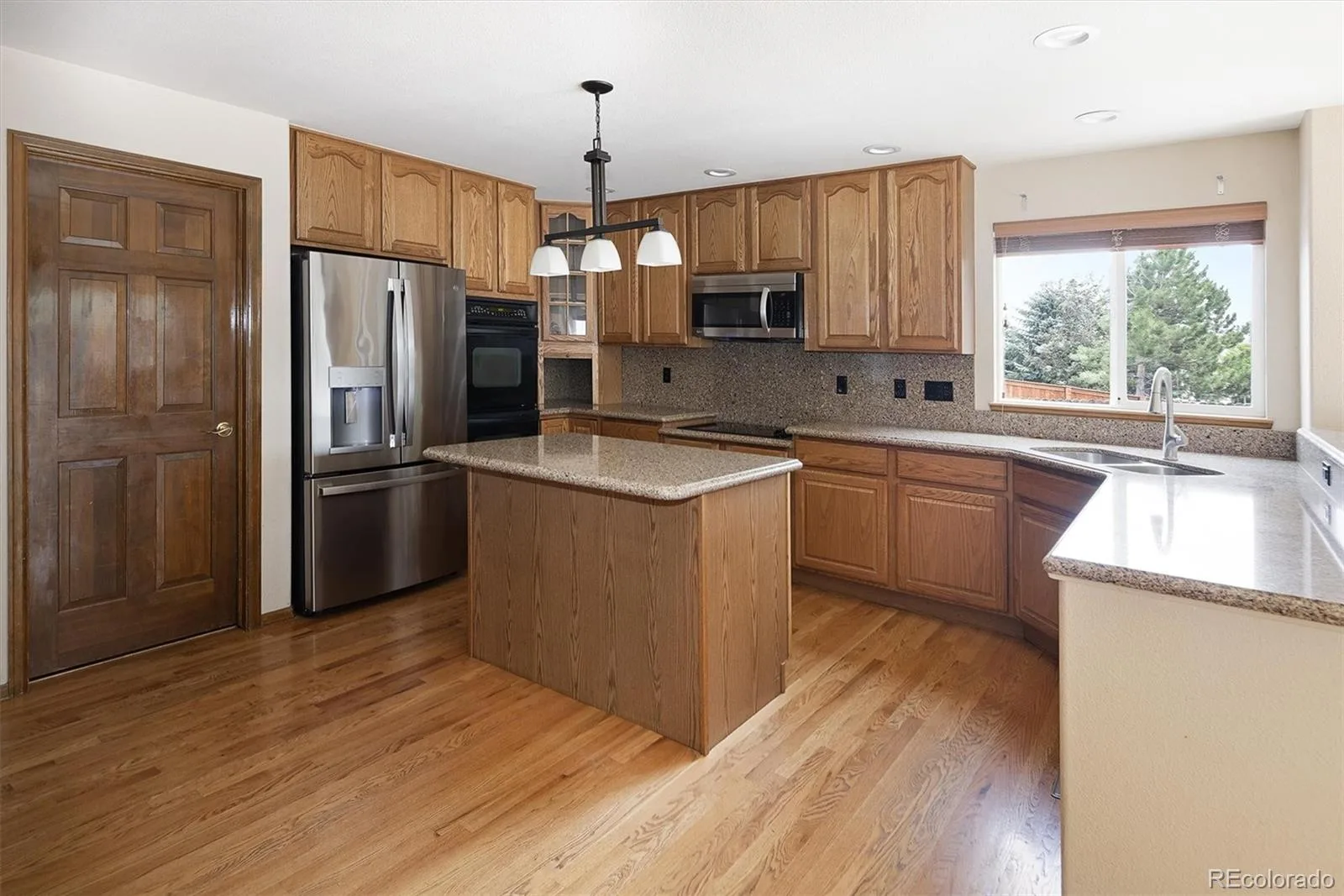 6410 W 98th Court Westminster CO 80021 MLS #REC1981294 06112026171537 1600 11