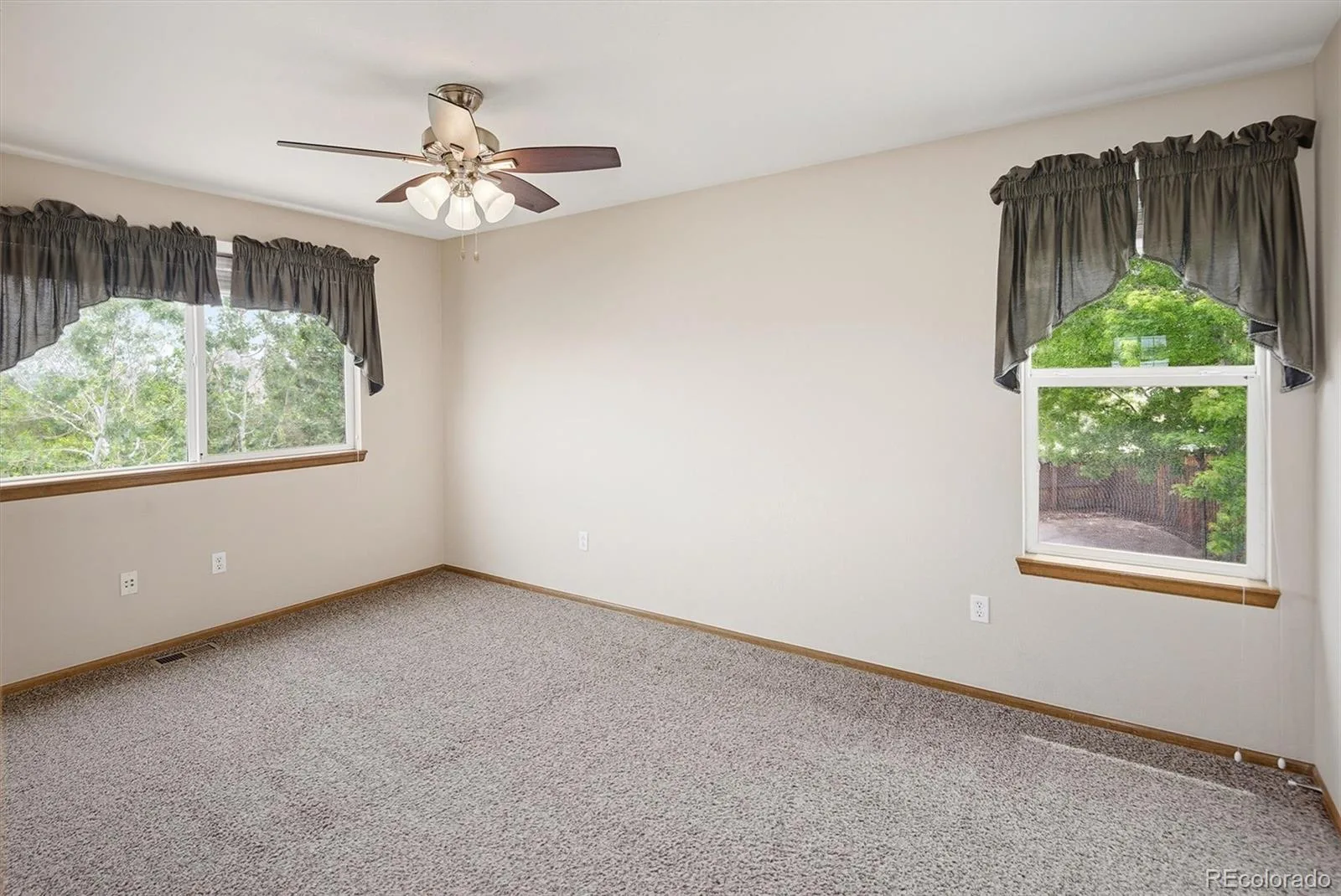 6410 W 98th Court Westminster CO 80021 MLS #REC1981294 06112026171537 1600 32