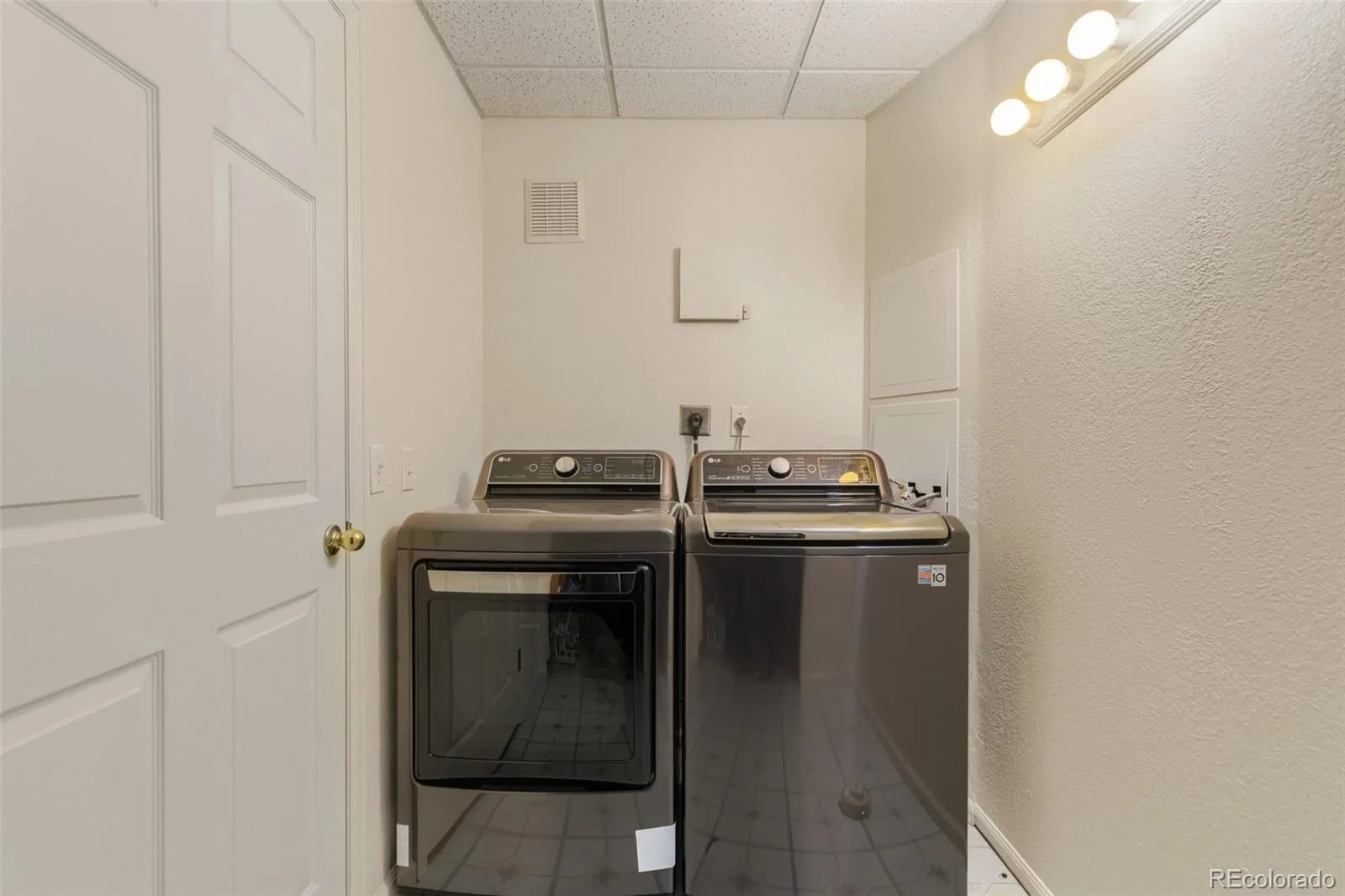18872 E Prentice Place Centennial CO 80015 | MLS #REC1982129 10132026191140 1600 21