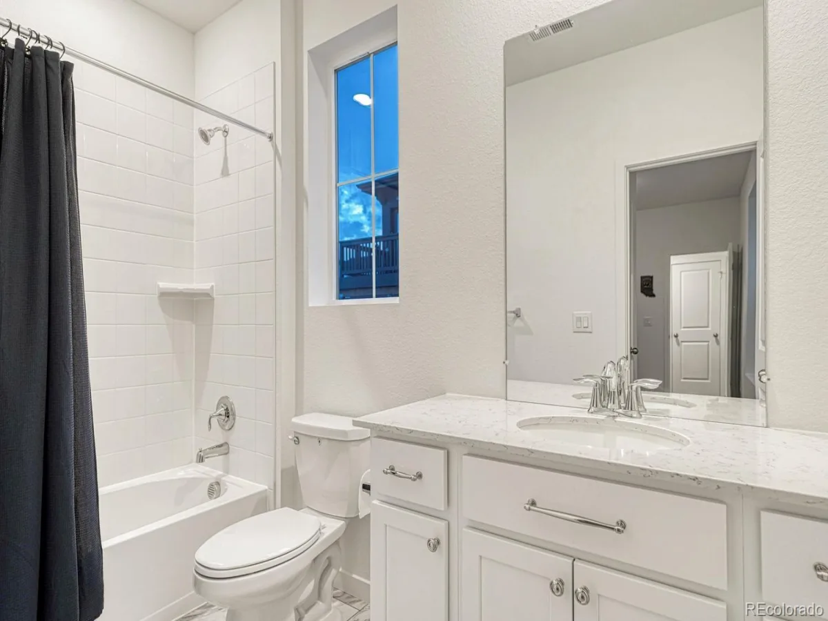 1976 S Fultondale Court Aurora CO 80018 | MLS #REC1984514 07102026132513 1200 29