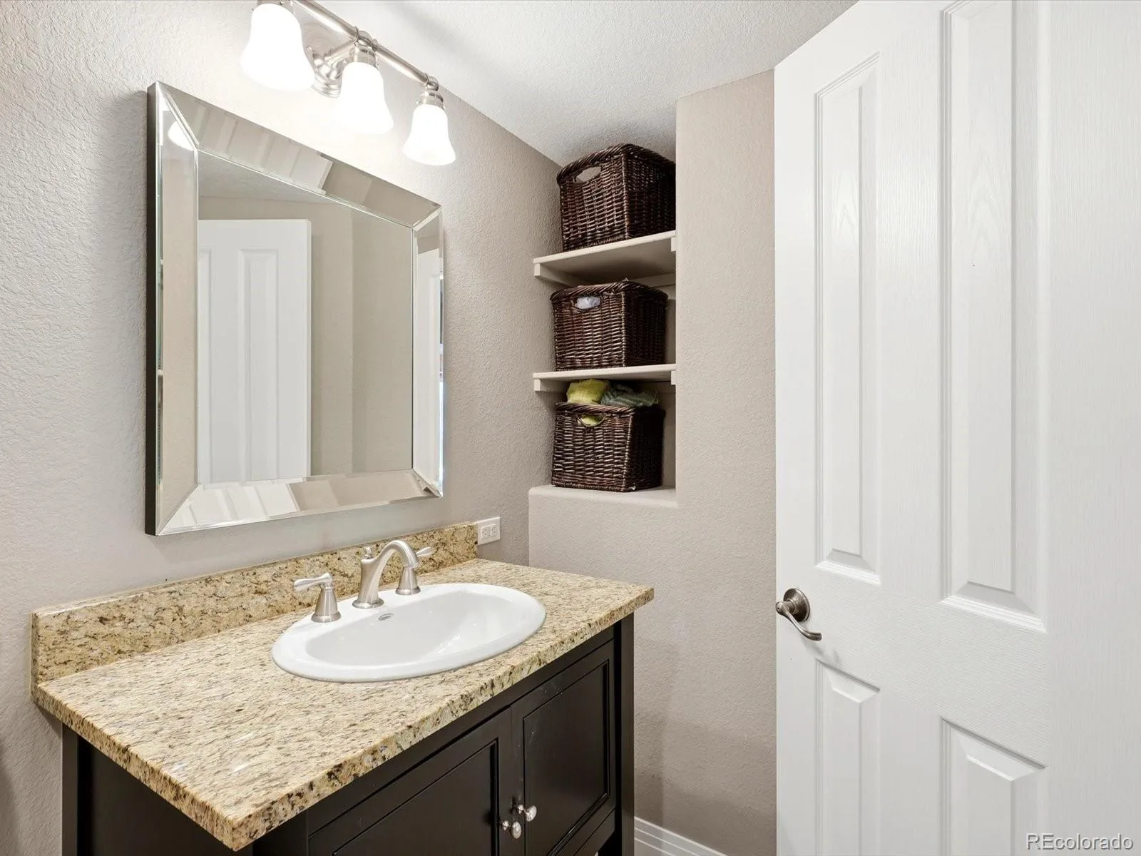 4579 Broadview Court Castle Rock CO 80109 MLS #REC1985145 07062026191841 1600 38
