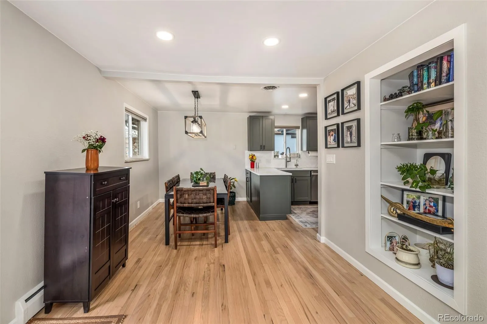 04162026164028 1600 4