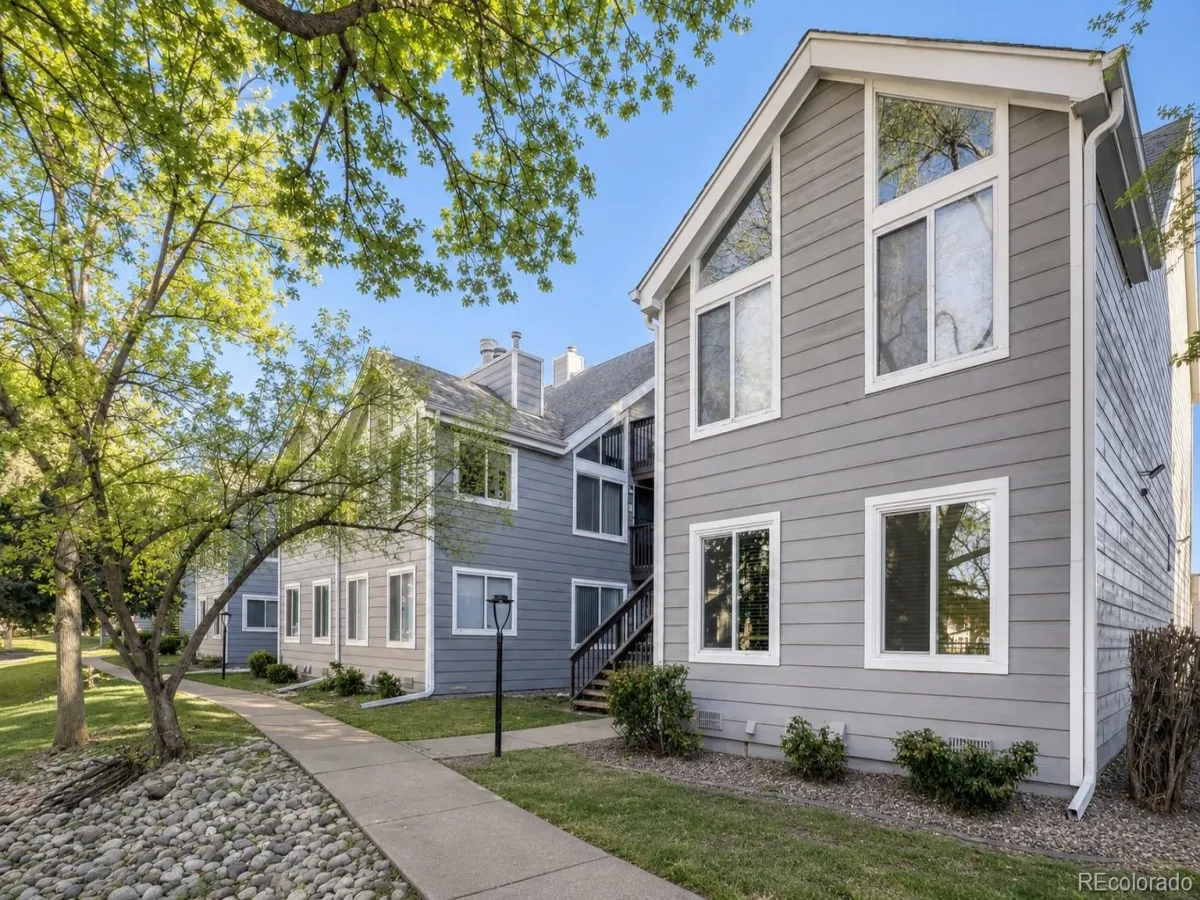 12525 E Tennessee Circle #A Aurora CO 80012 MLS #REC1989549 05132026204910 1200 0