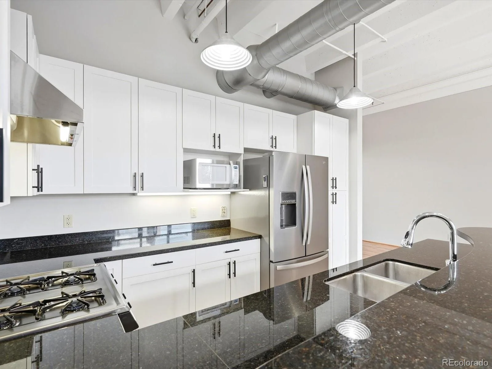 1800 Lawrence Street #308 Denver CO 80202 | MLS #REC1990461 08242026172015 1600 11