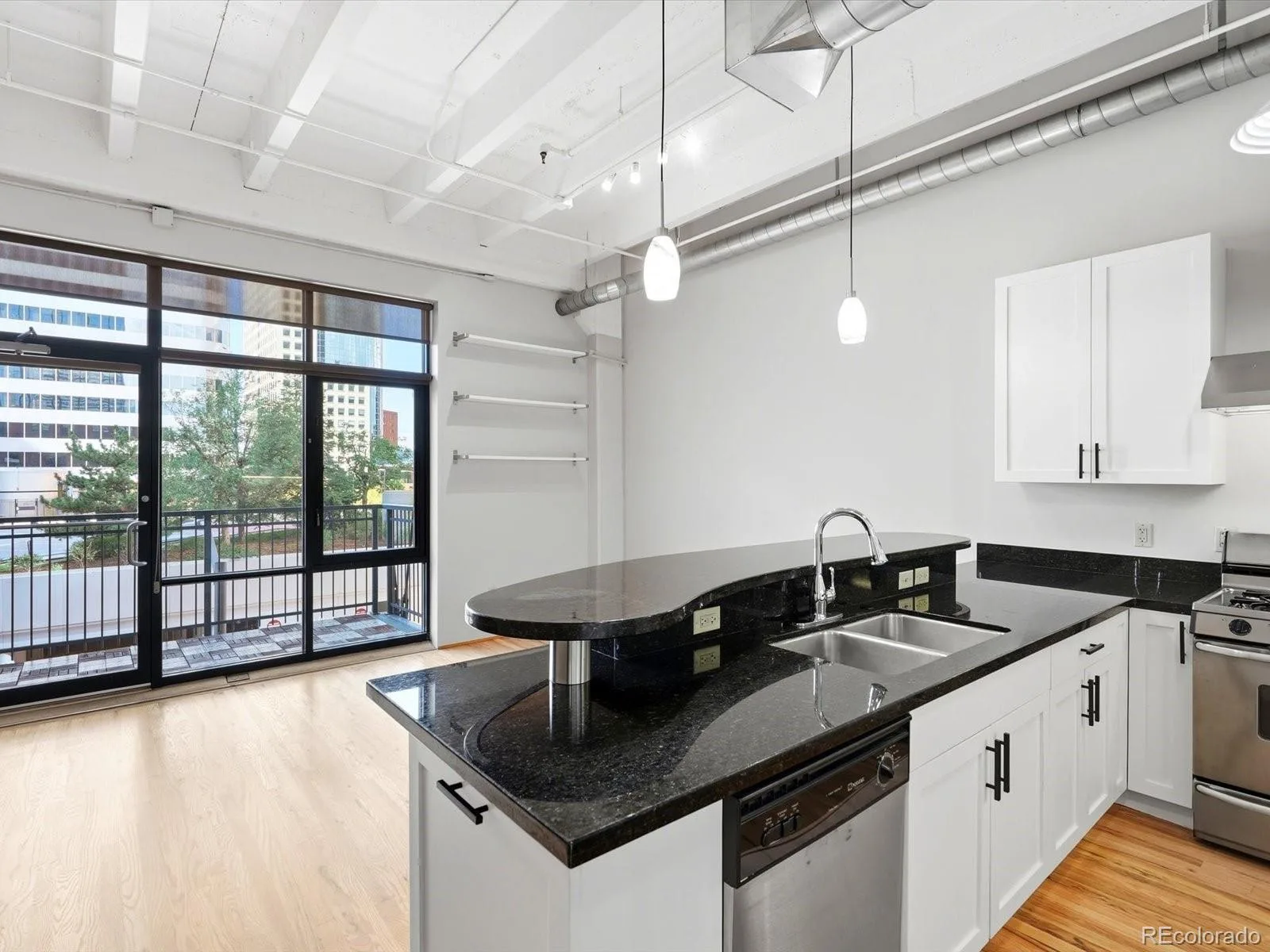 1800 Lawrence Street #308 Denver CO 80202 | MLS #REC1990461 08242026172015 1600 18