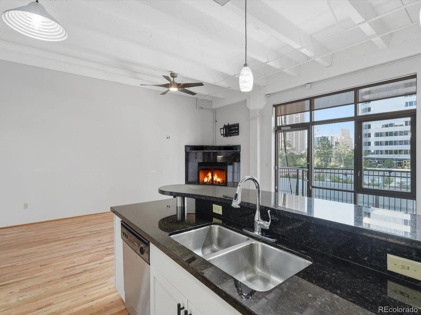 1800 Lawrence Street #308 Denver CO 80202 | MLS #REC1990461 08242026172015 1600 19