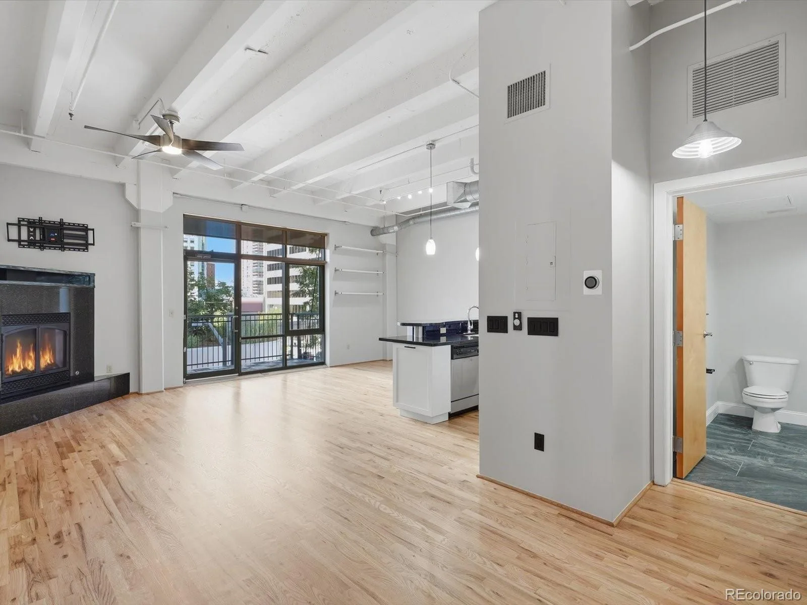 1800 Lawrence Street #308 Denver CO 80202 | MLS #REC1990461 08242026172015 1600 3