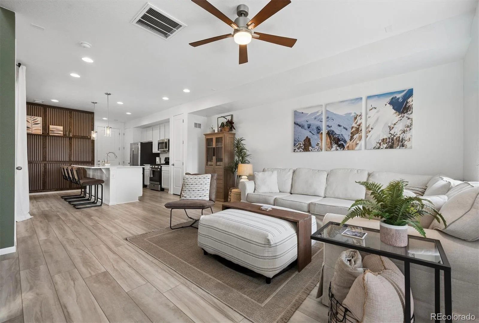 12374 Irma Drive Northglenn CO 80241 | MLS #REC1990500 08252026153029 1600 6
