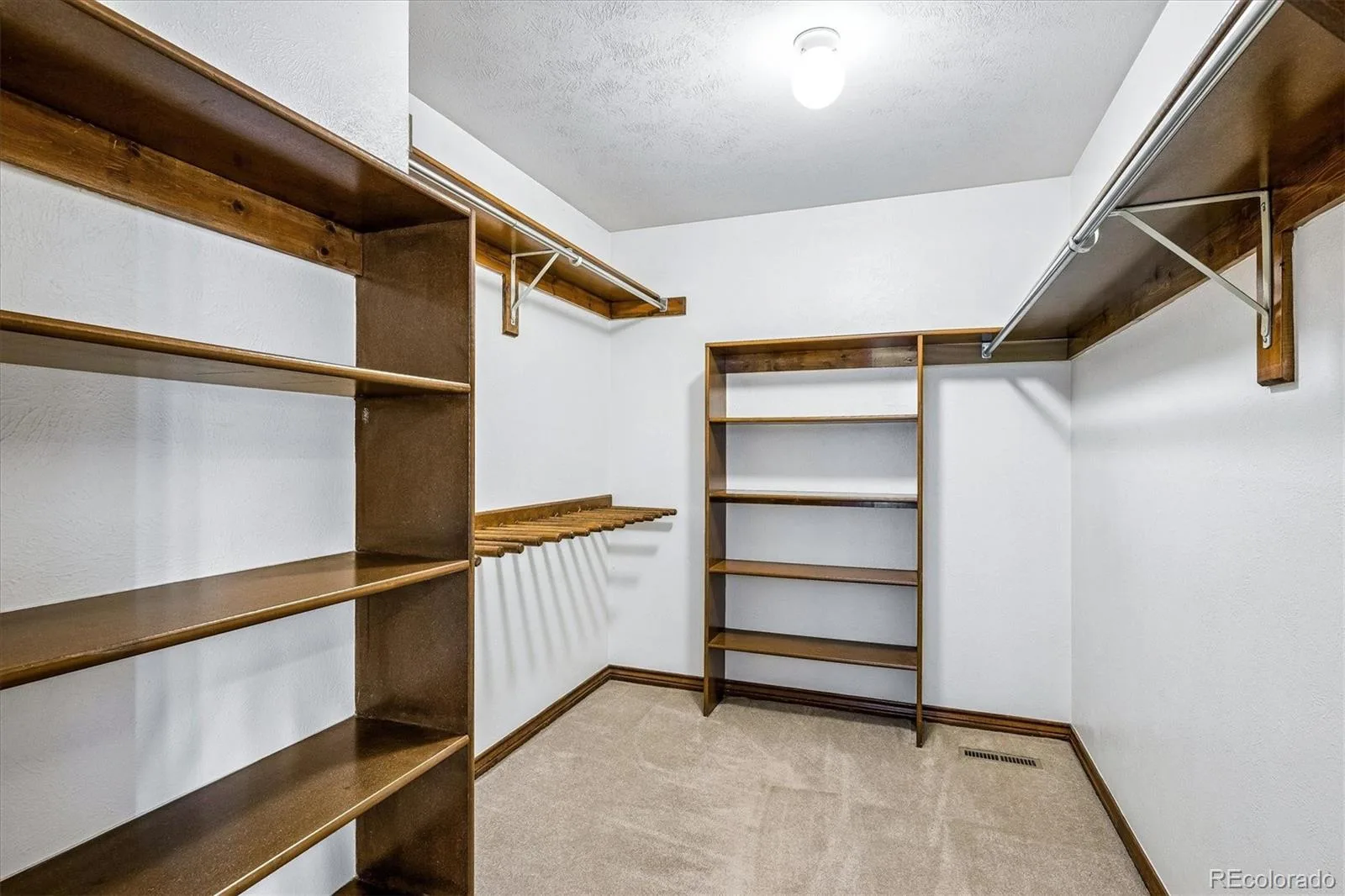 7715 S Forest Street Centennial CO 80122 | MLS #REC1991748 08142026034628 1600 30