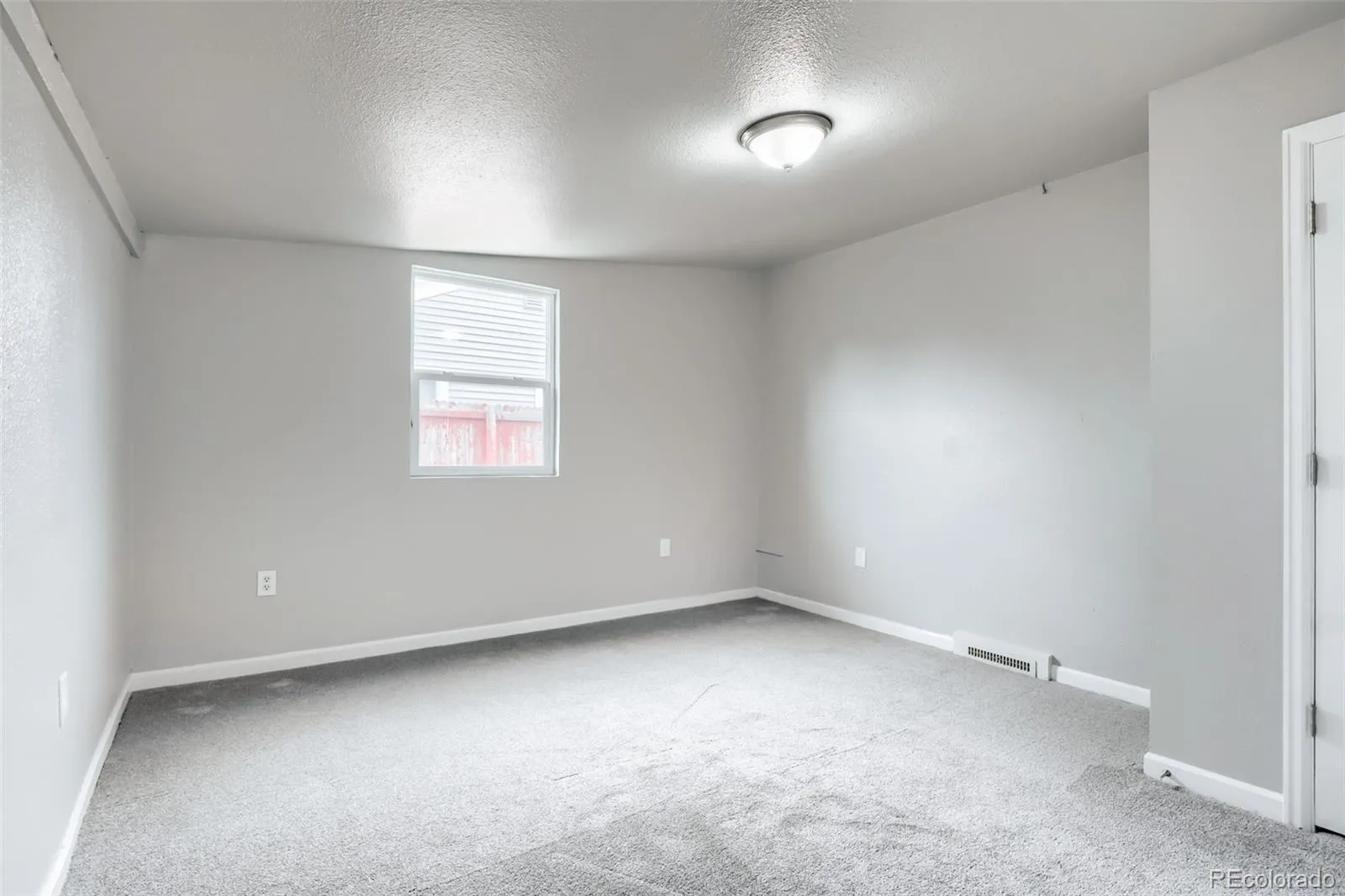 2388 Geneva Street Aurora CO 80010 MLS #REC1991795 05222026215833 1600 13