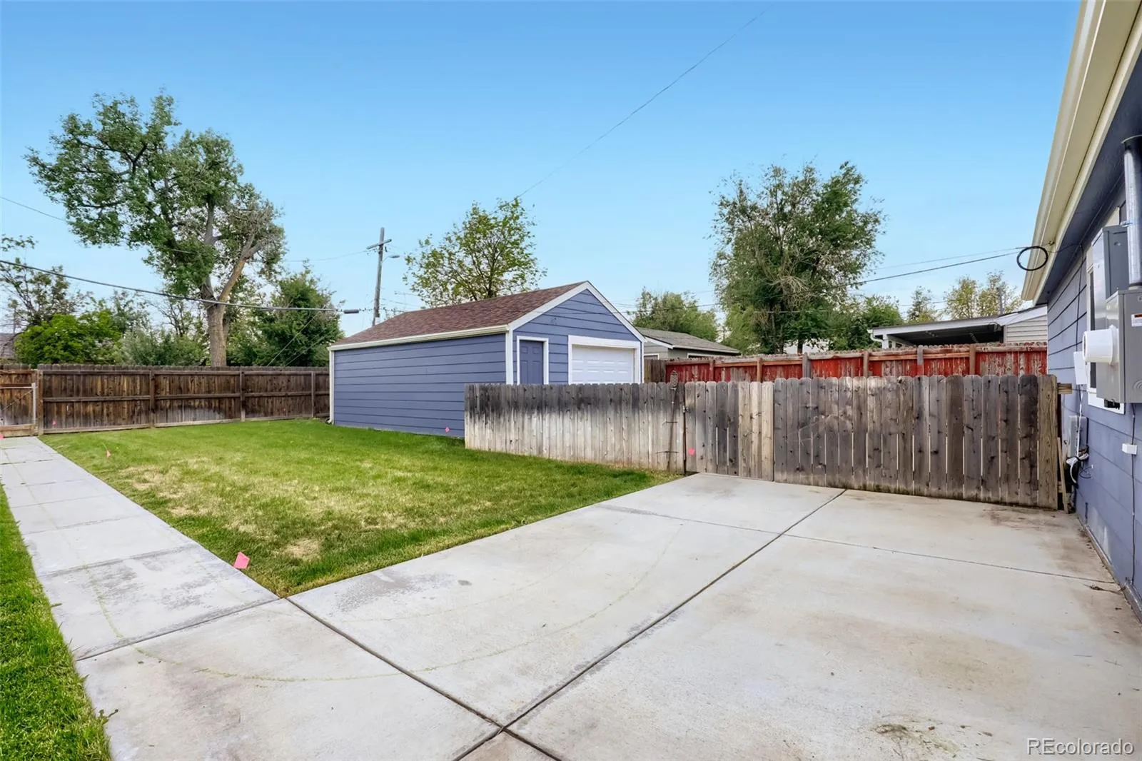2388 Geneva Street Aurora CO 80010 MLS #REC1991795 05222026215833 1600 25