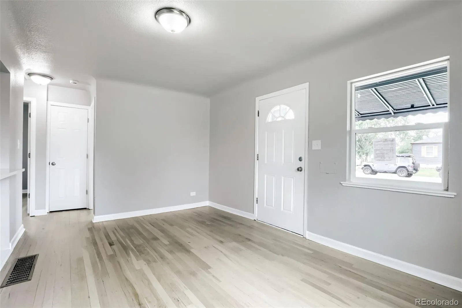 2388 Geneva Street Aurora CO 80010 MLS #REC1991795 05222026215833 1600 3