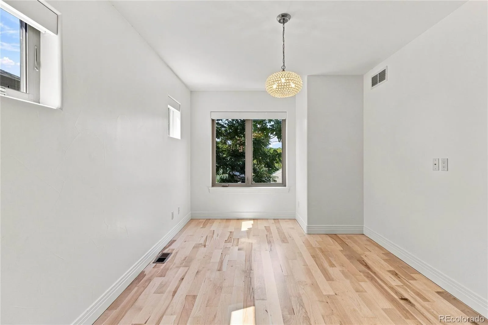 2135 Newton Street Denver CO 80211 | MLS #REC1992560 09232026112648 1600 25