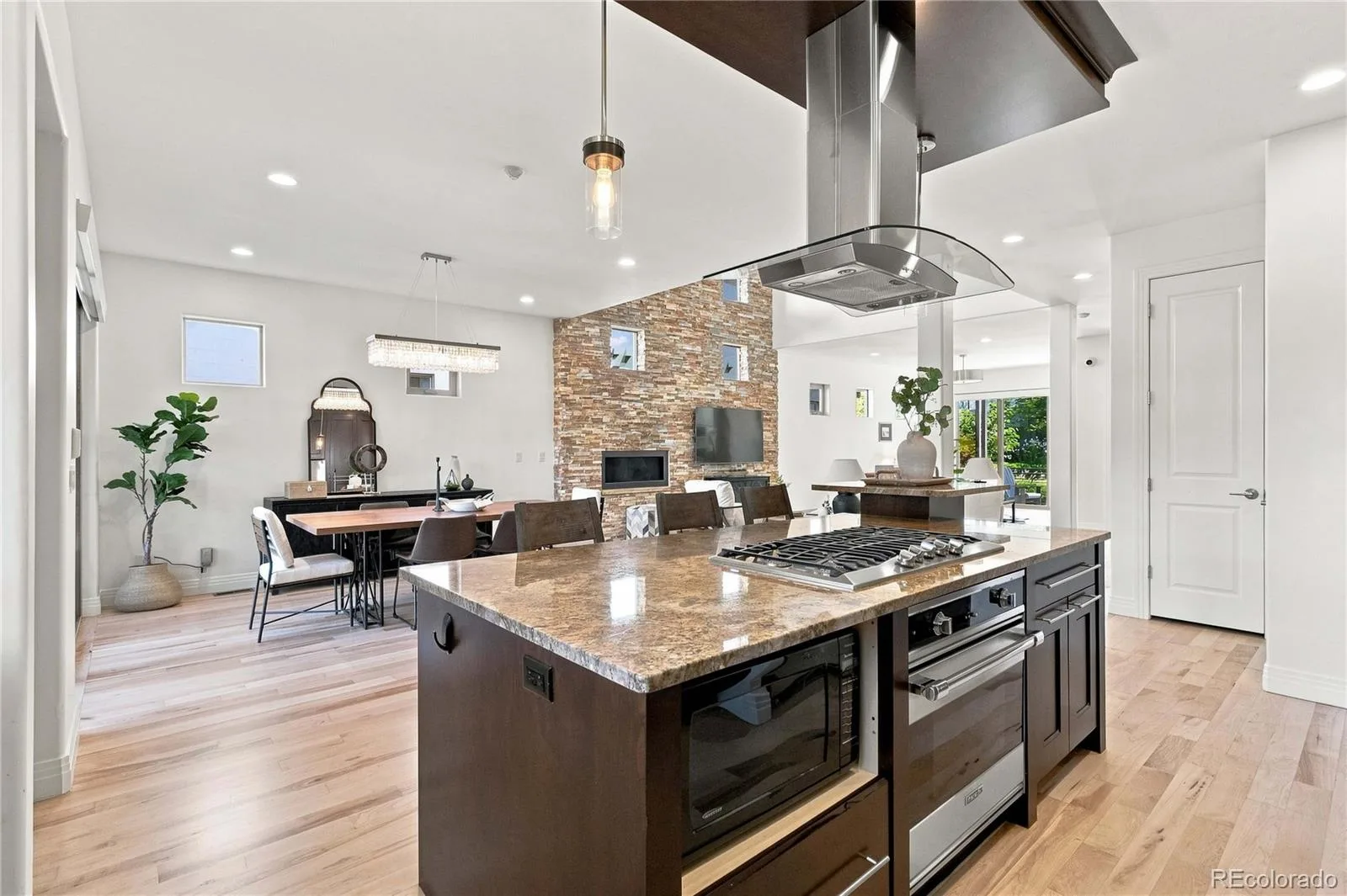2135 Newton Street Denver CO 80211 | MLS #REC1992560 09232026112648 1600 9