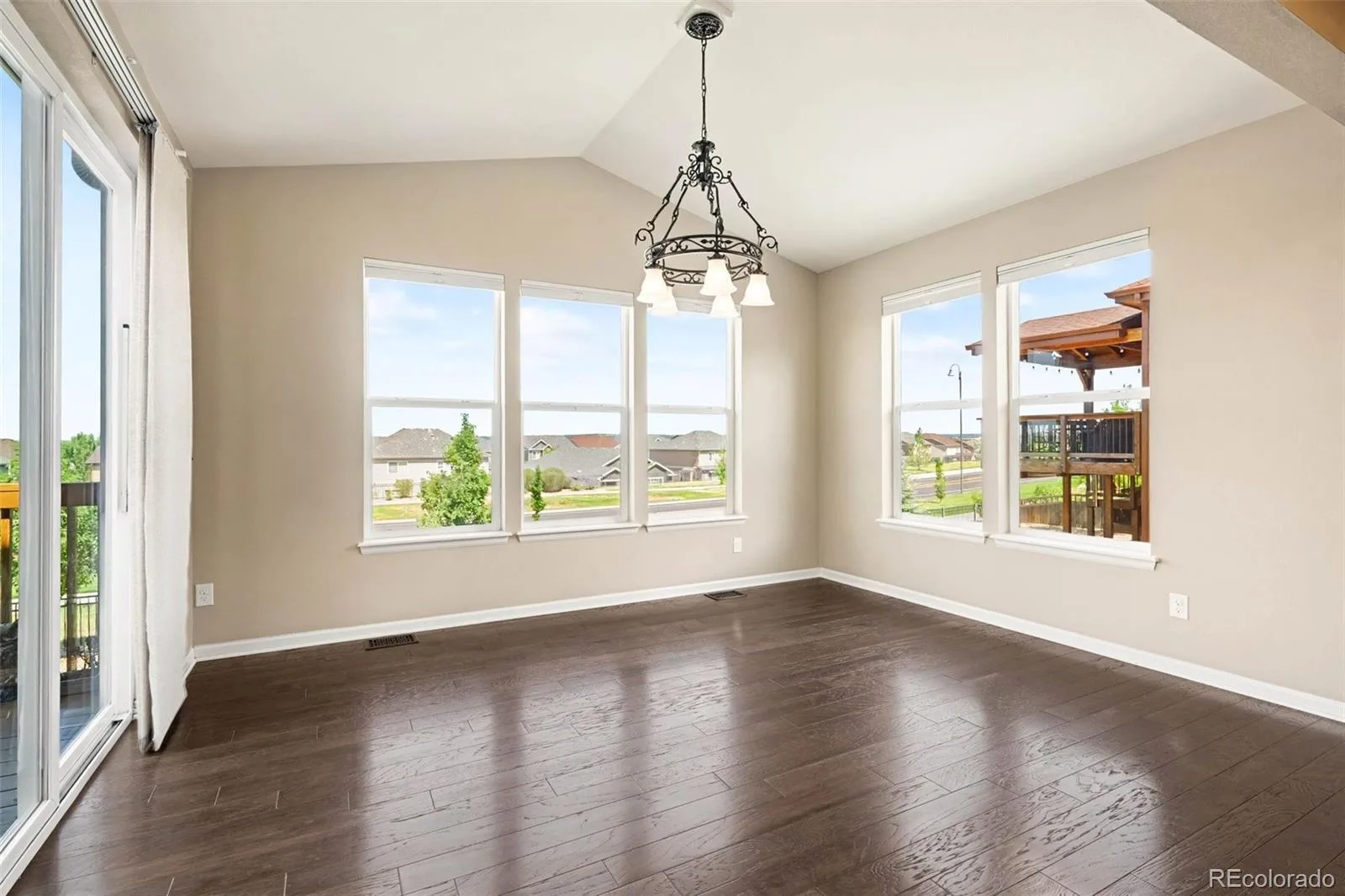 6014 Hoofbeat Place Castle Rock CO 80108 | MLS #REC1994897 08202026190632 1600 13
