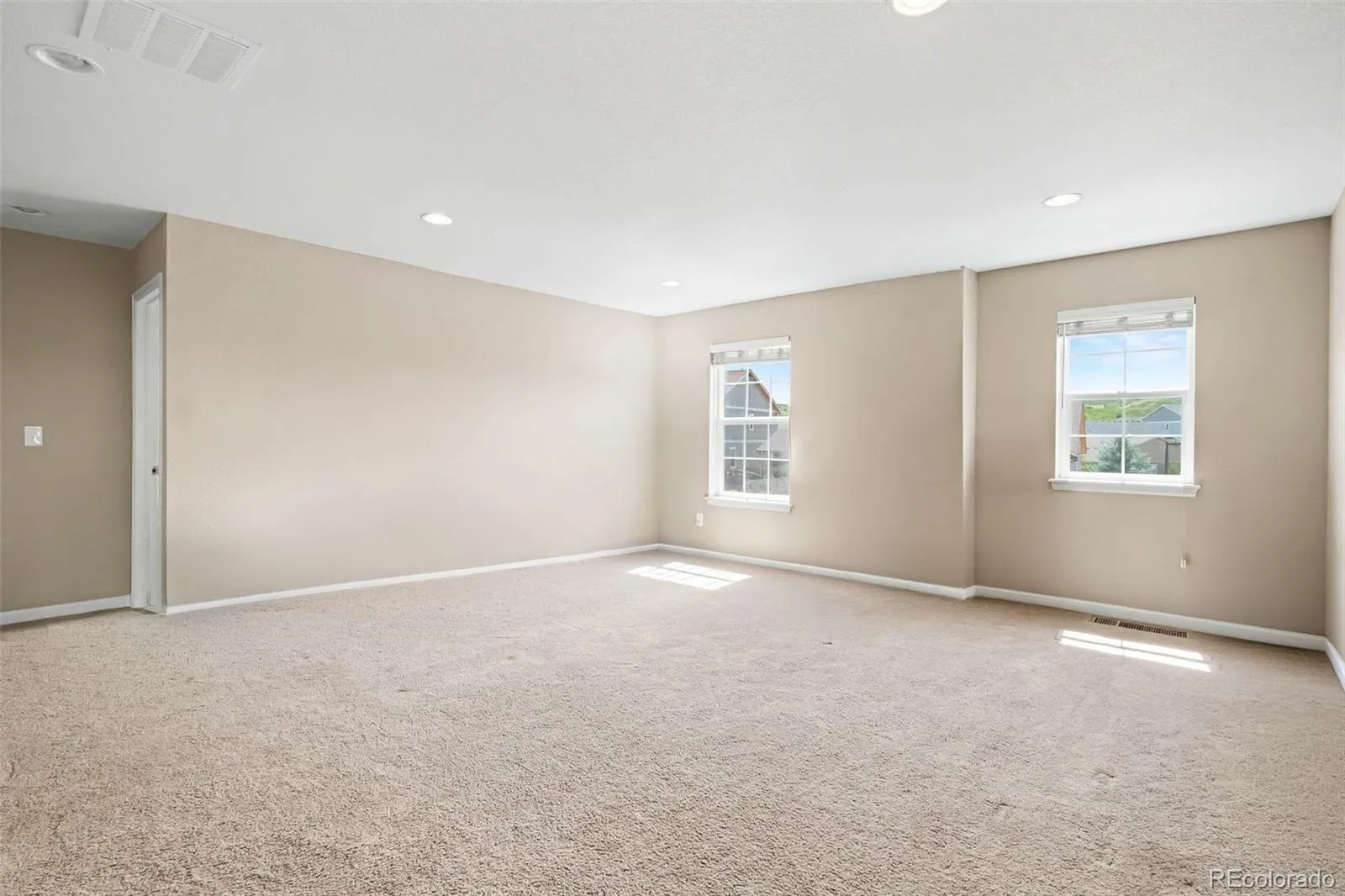 6014 Hoofbeat Place Castle Rock CO 80108 | MLS #REC1994897 08202026190632 1600 19