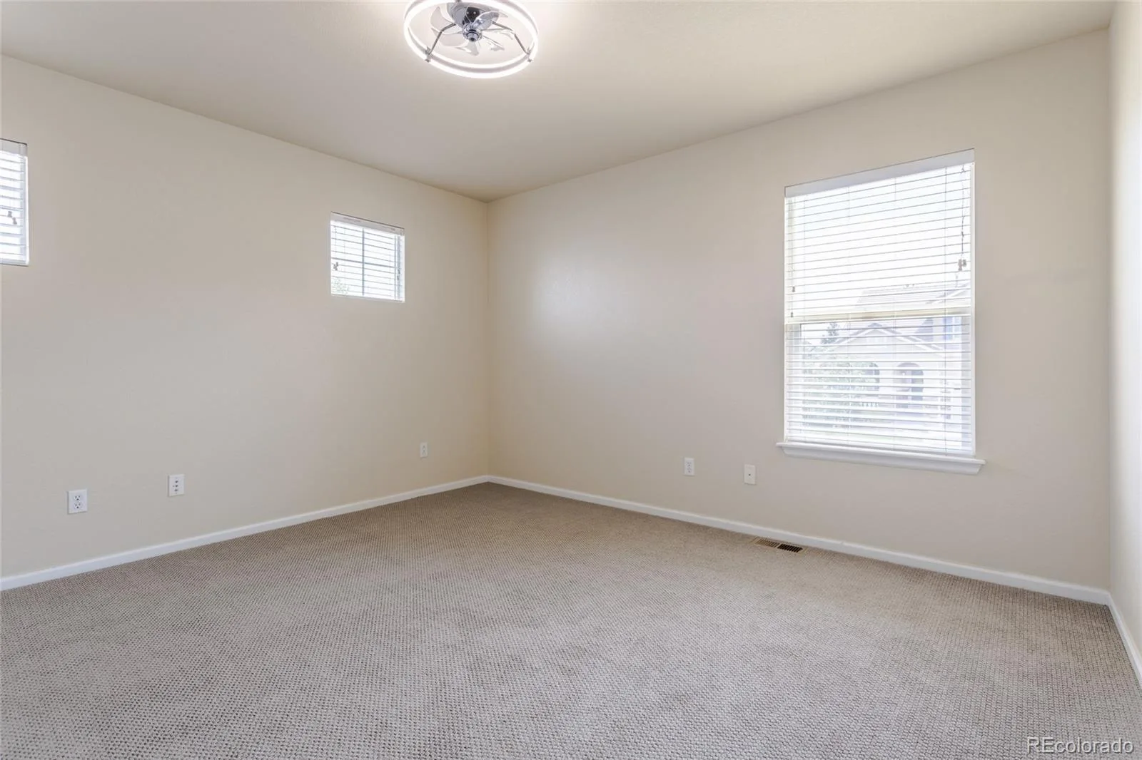 11055 Chesmore Street Littleton CO 80130 | MLS #REC1996336 08122026215949 1600 17