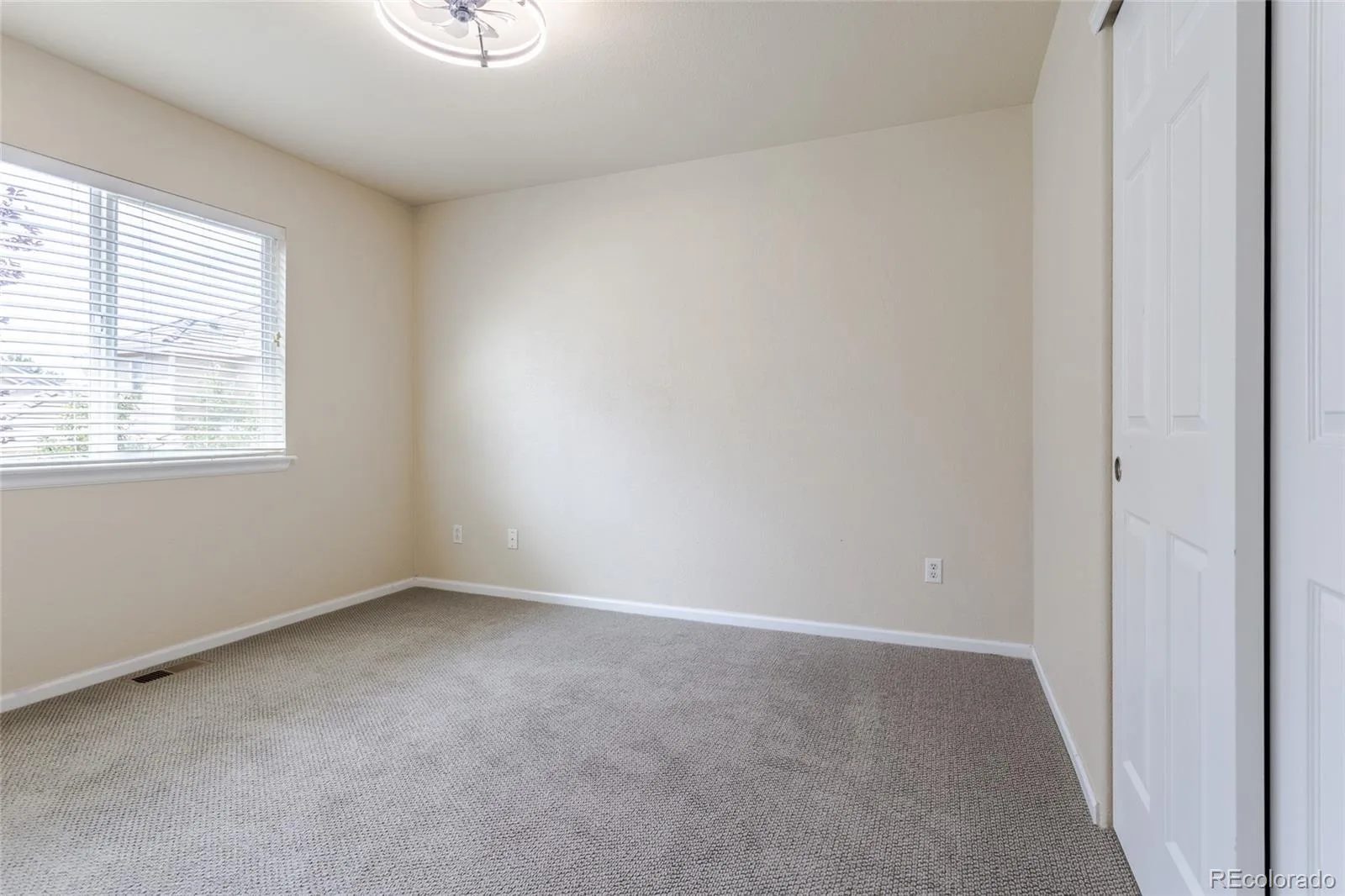 11055 Chesmore Street Littleton CO 80130 | MLS #REC1996336 08122026215949 1600 22