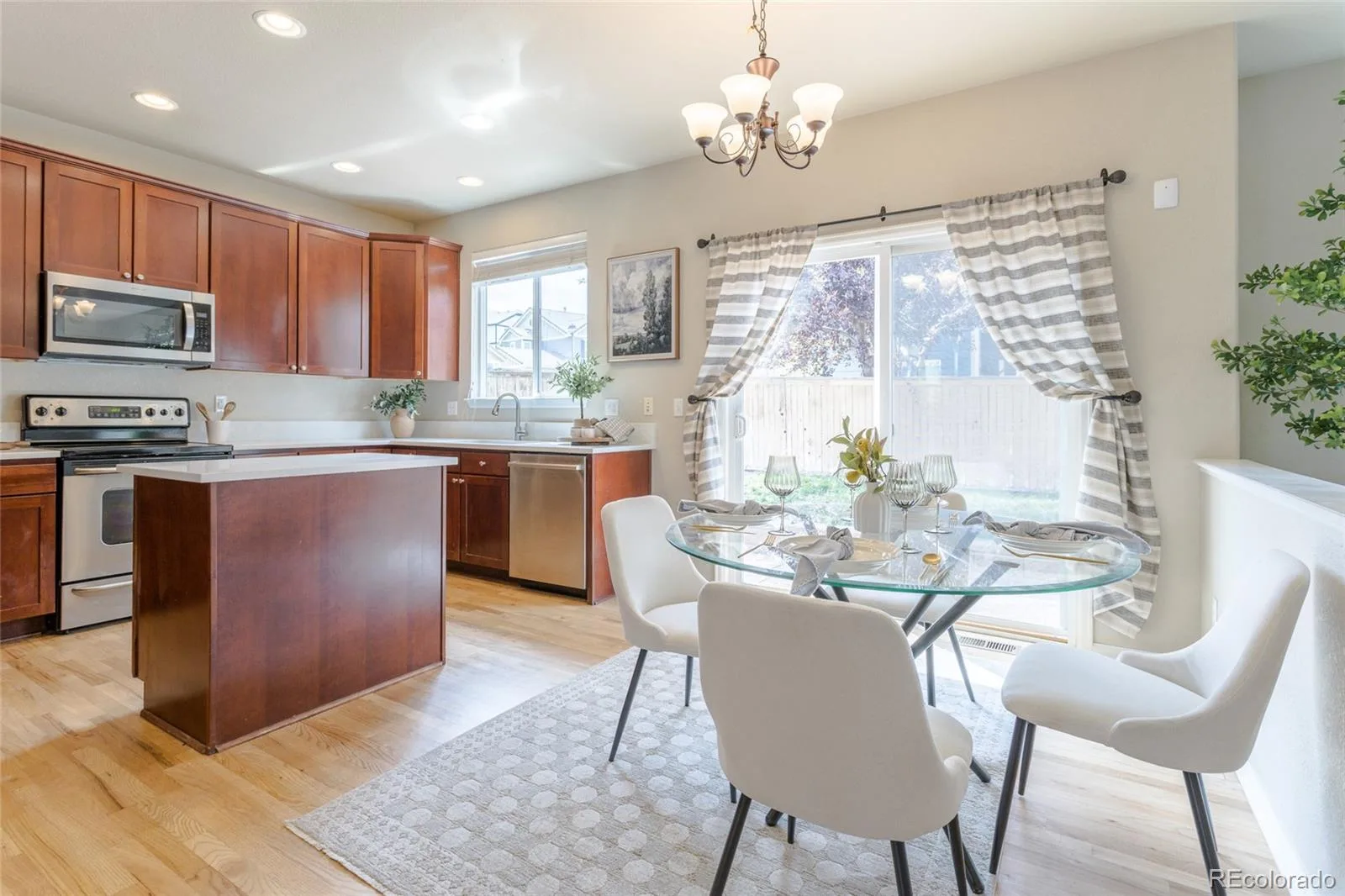 11055 Chesmore Street Littleton CO 80130 | MLS #REC1996336 08122026215949 1600 7