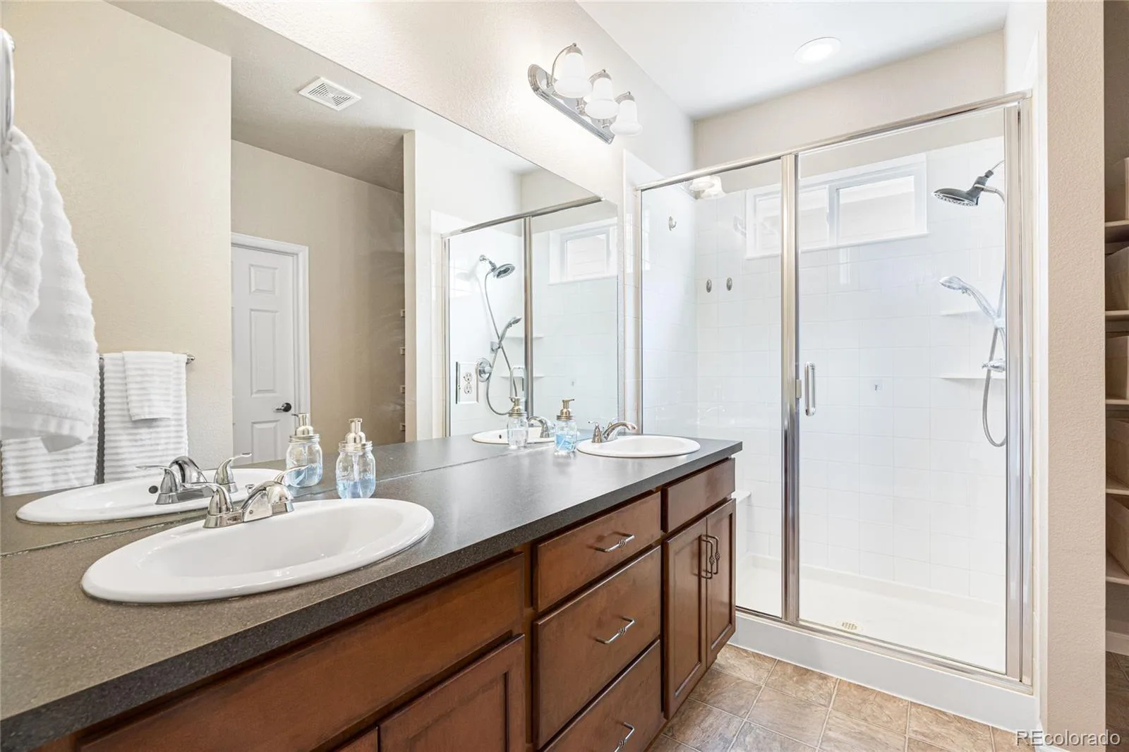 4021 Trail Stone Circle Castle Rock CO 80108 | MLS #REC1996677 07202026163551 1600 25