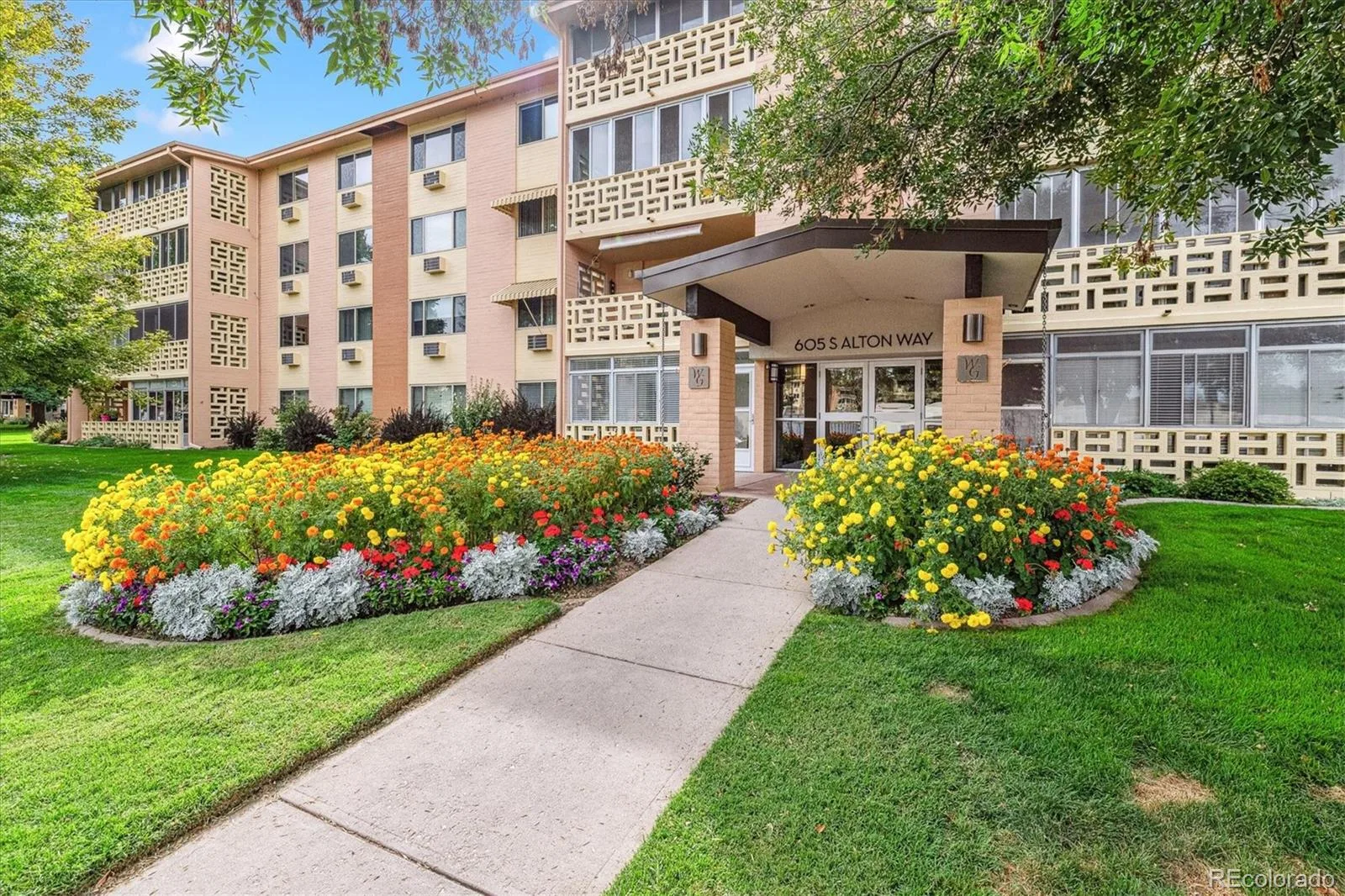 605 S Alton Way #8D Denver CO 80247 MLS #REC1997013 06092026074558 1600 20