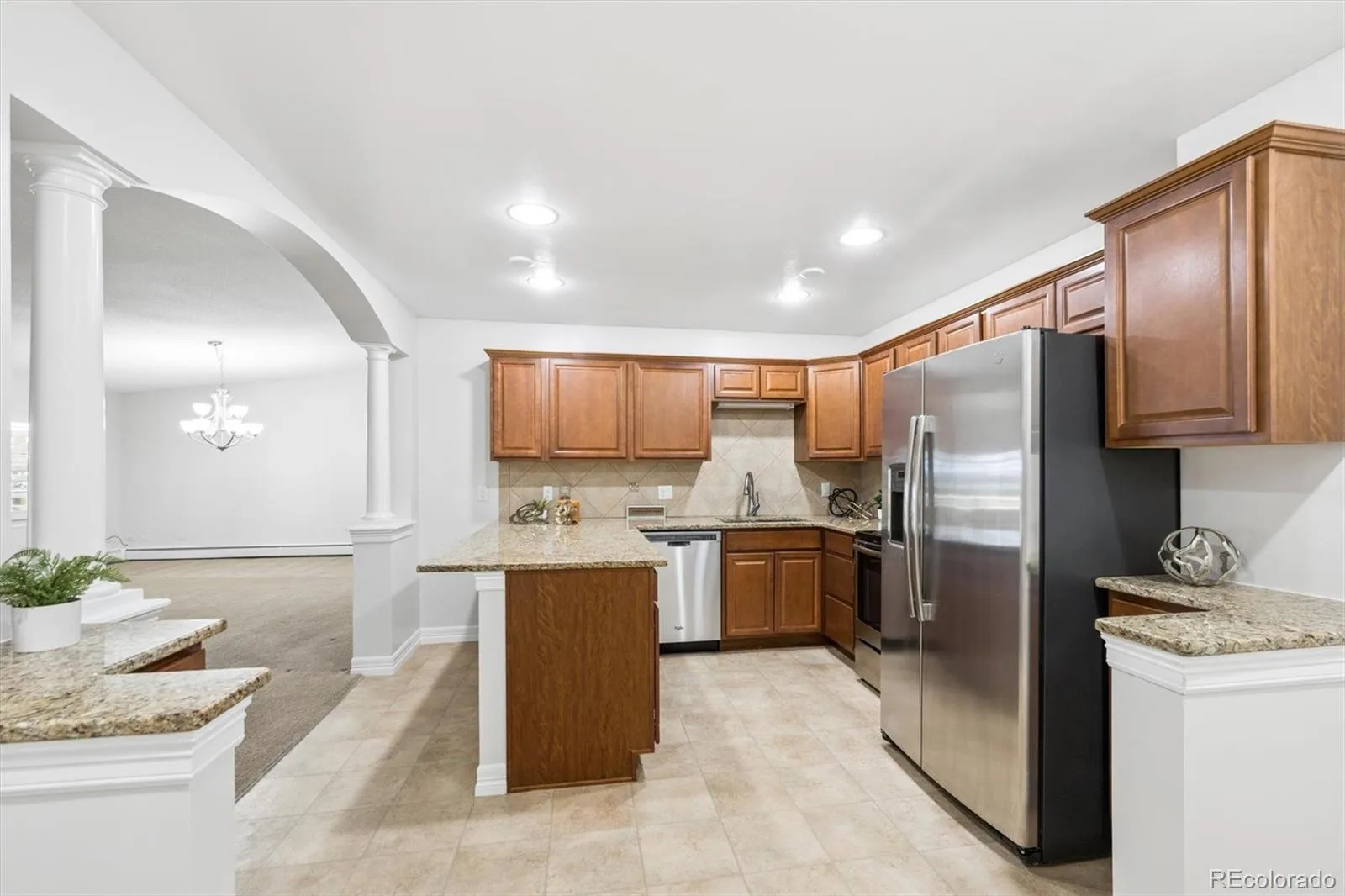 605 S Alton Way #8D Denver CO 80247 MLS #REC1997013 06092026074558 1600 5