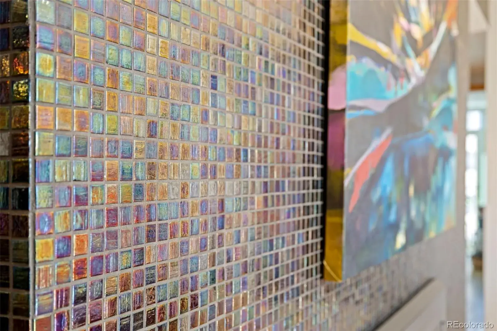 02262026001356 1600 22